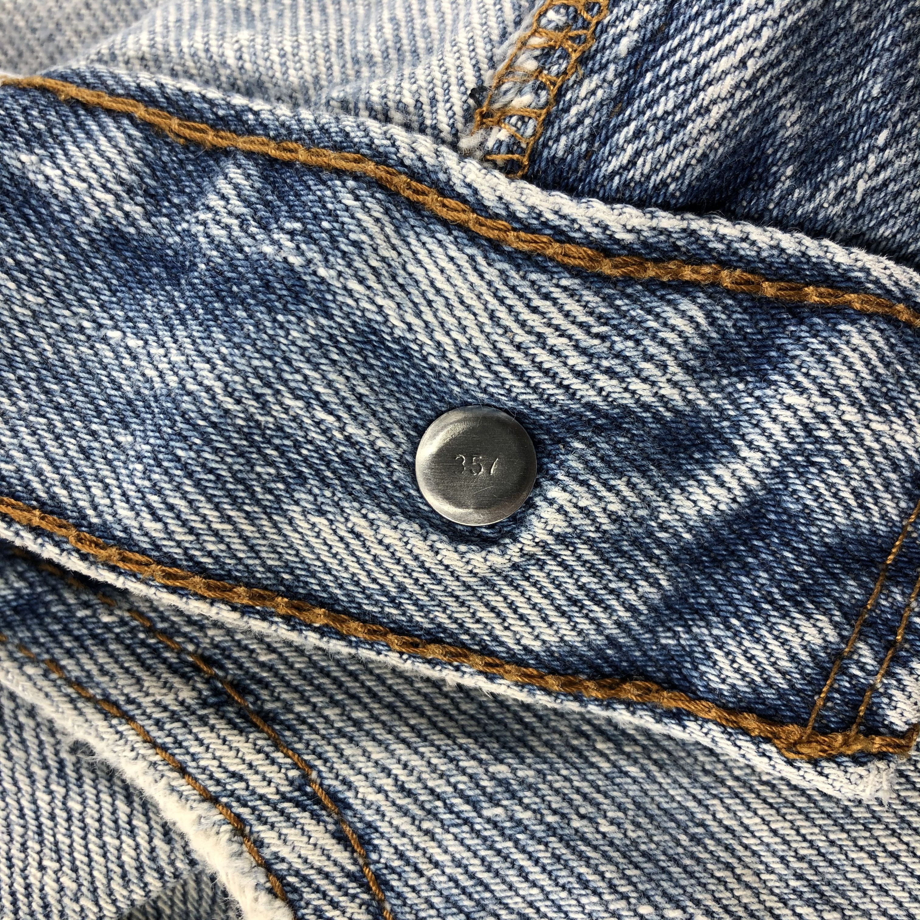 Levi's × Vintage Vintage Light Wash Levis 505 Jeans-JM1187 Size US 38 / EU 54 - 9 Thumbnail
