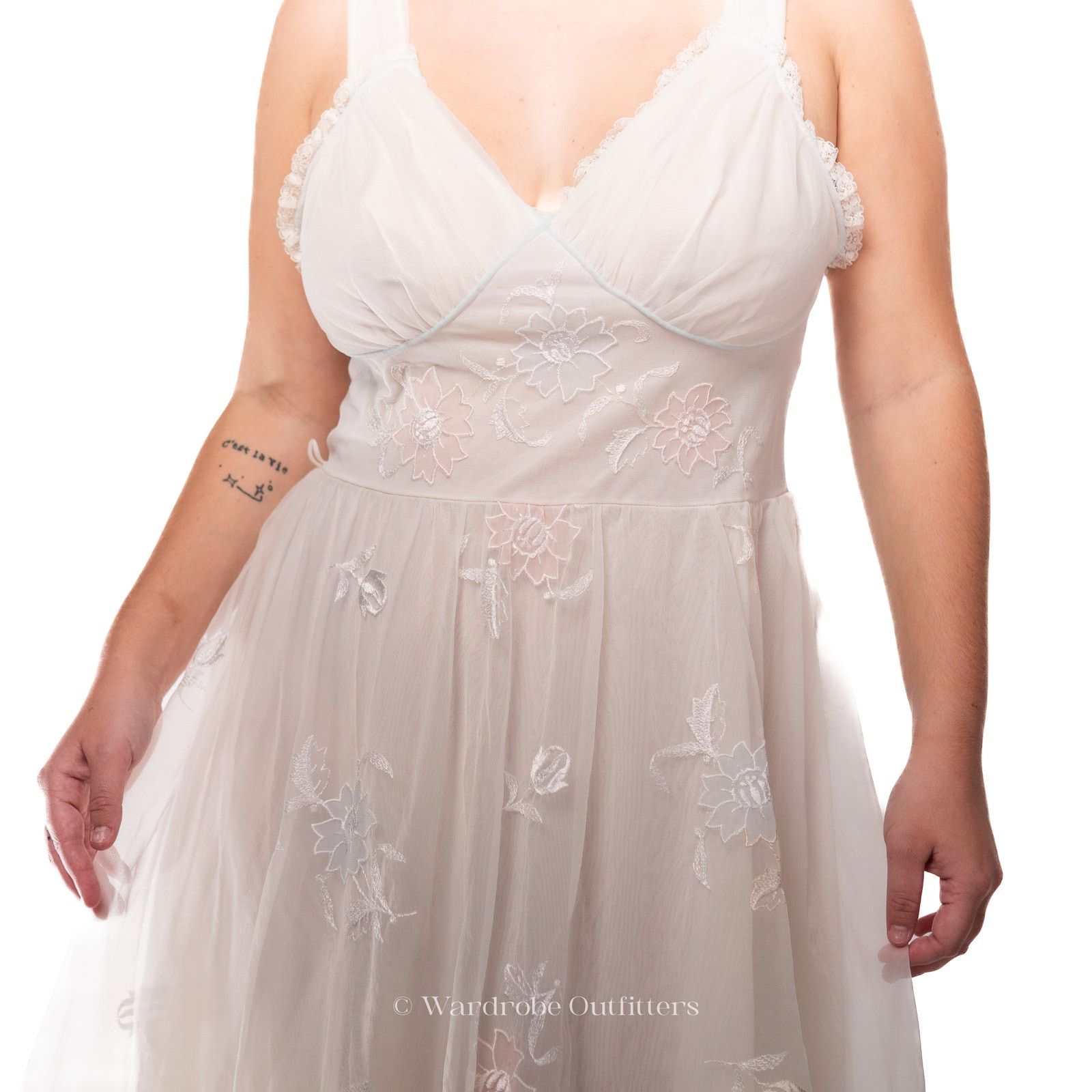 Vintage Vintage 50's Sheer White Nylon Gown Dress Size M / US 6-8 / IT 42-44 - 3 Thumbnail