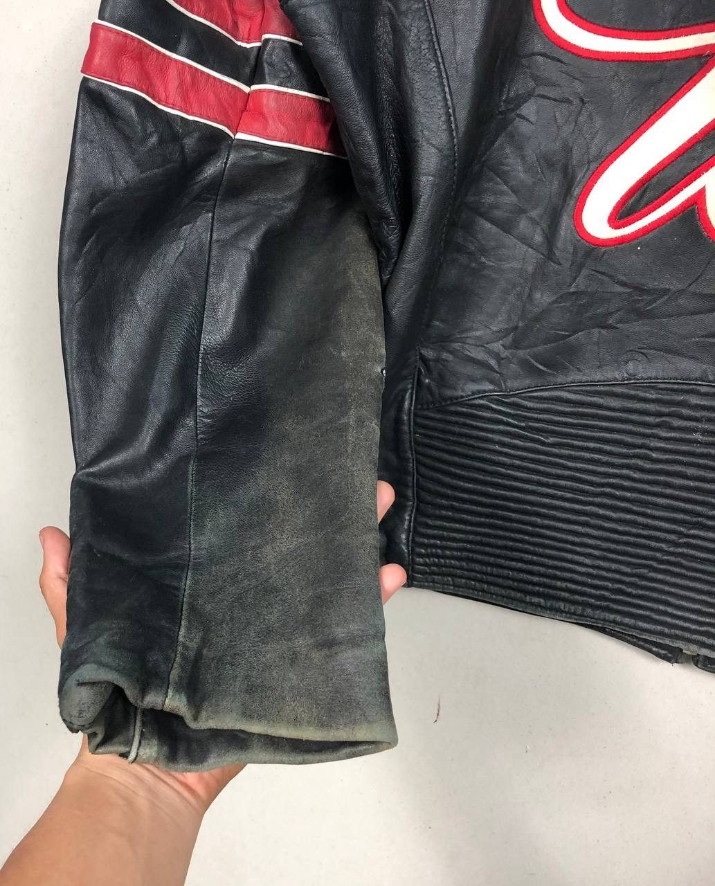 Wilsons Leather Wilson Leather Dale Earnhardt Jr #8 Budweiser Nascar Jacket Size US L / EU 52-54 / 3 - 11 Thumbnail