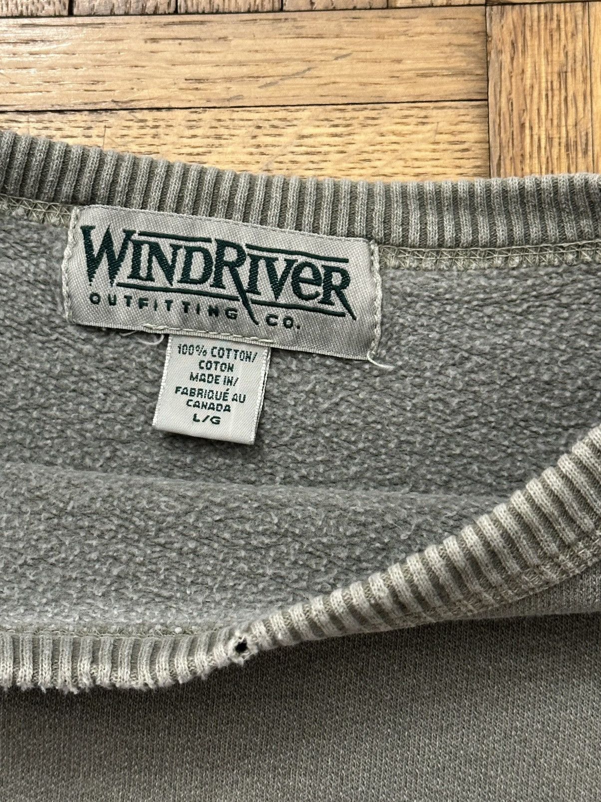 Windriver Made in Canada Vintage Wind River Crewneck Sweatshirt Size US L / EU 52-54 / 3 - 5 Thumbnail