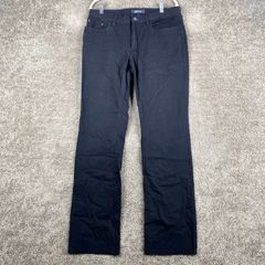 Straight Leg Medium Wash Jeans - 32