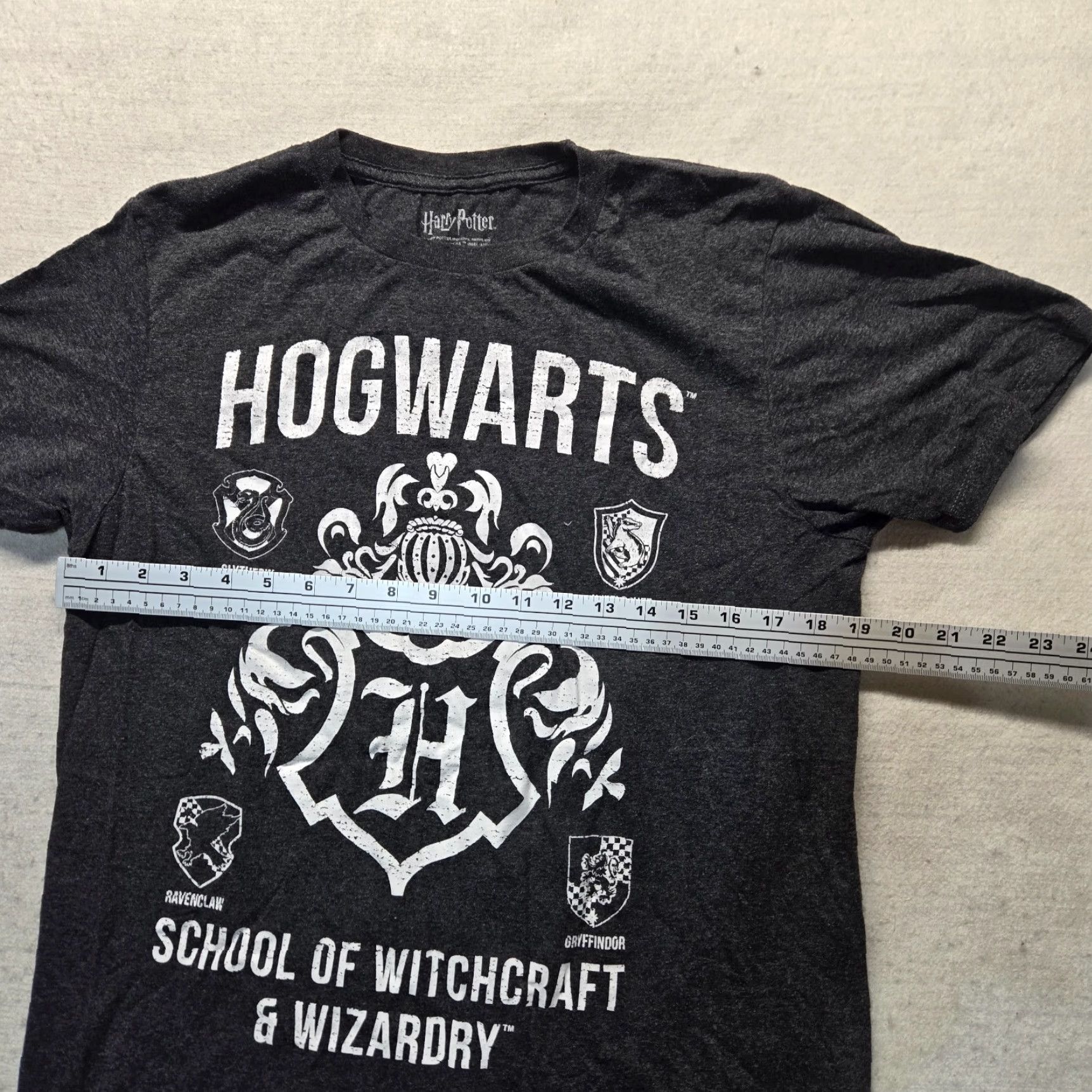 Vintage Harry Potter Hogwarts Shirt Short Sleeve Graphic Gray Men's M Medium Size US M / EU 48-50 / 2 - 4 Thumbnail