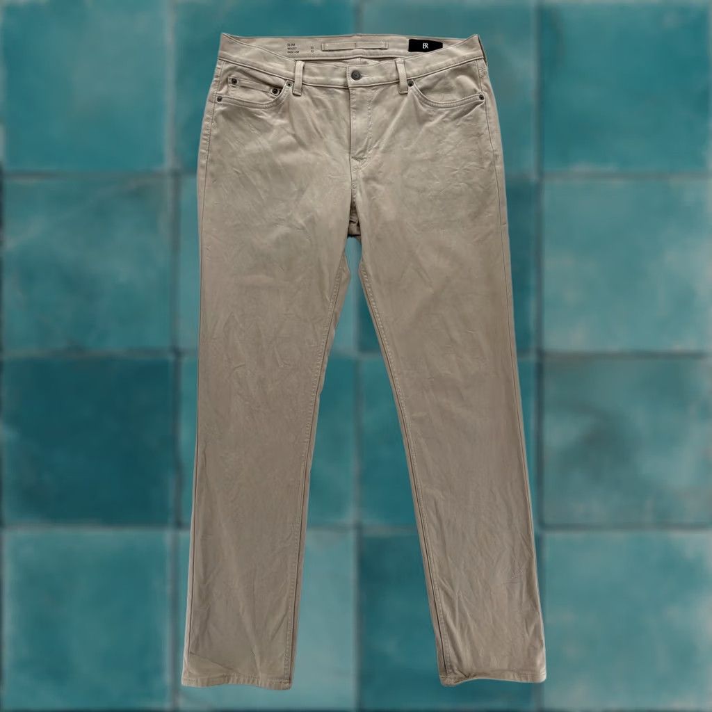 Banana Republic Banana Republic Traveler Pants Mens 33x32 Beige Slim Fit Stretch Khaki 5-Pocket Size US 33 - 1 Thumbnail
