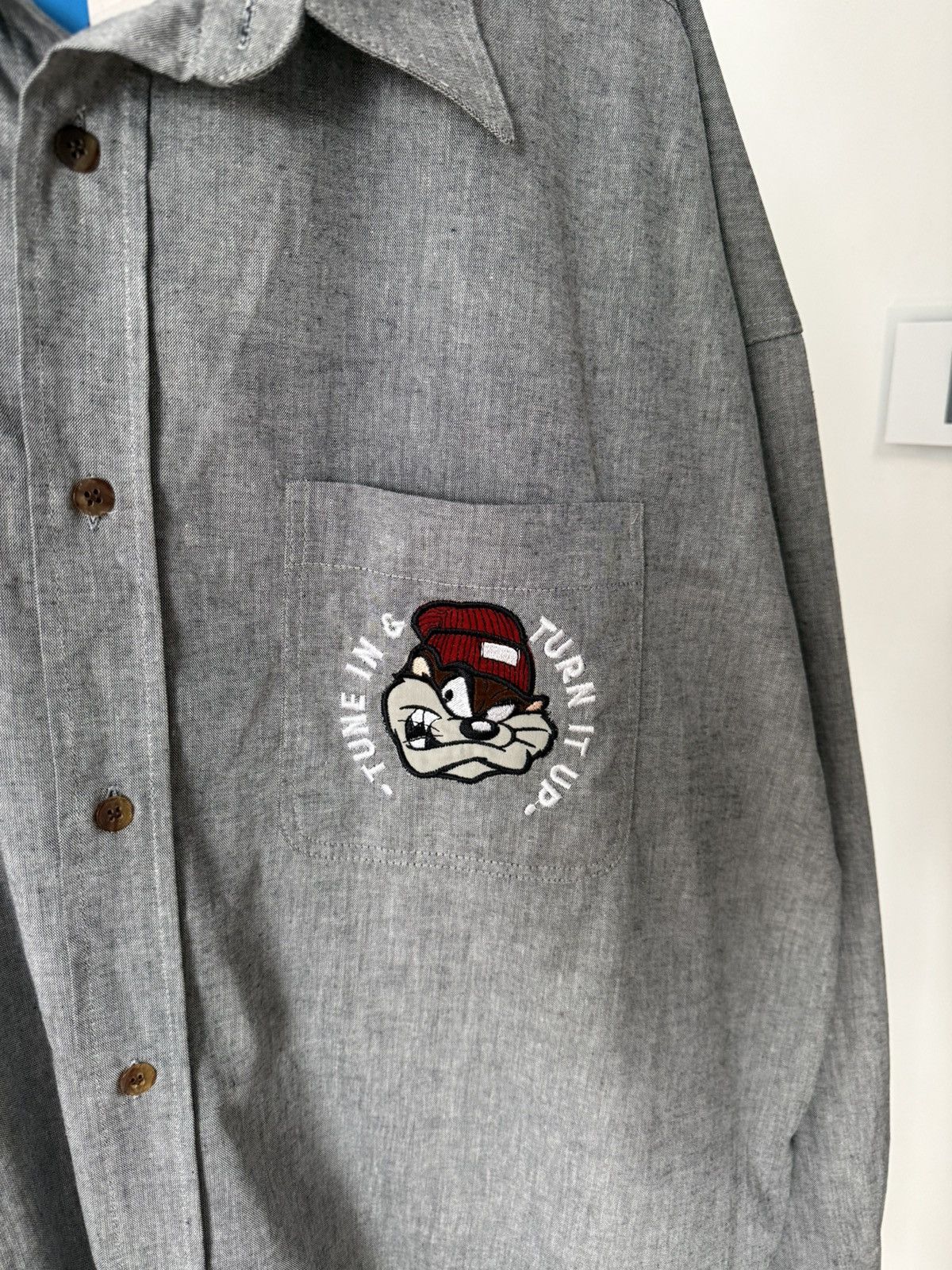 Warner Bros 90s Vintage gray Warner Bros Looney Tunes Taz shirt Size US XL / EU 56 / 4 - 3 Thumbnail