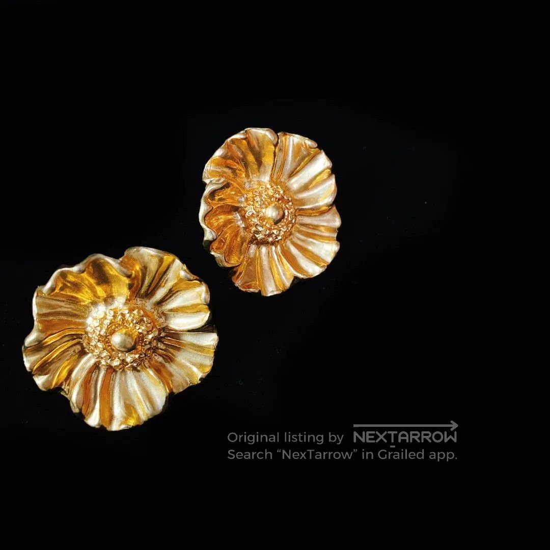 Kenzo KENZO Vintage Flower Earrings. Size ONE SIZE - 1 Thumbnail