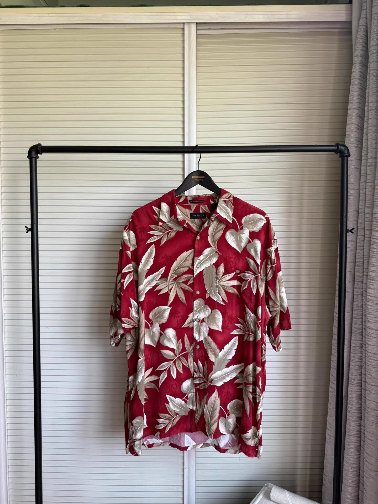 Vintage Vintage Hawaiian Floral Shirt Q17 Size US XL / EU 56 / 4 - 1 Thumbnail