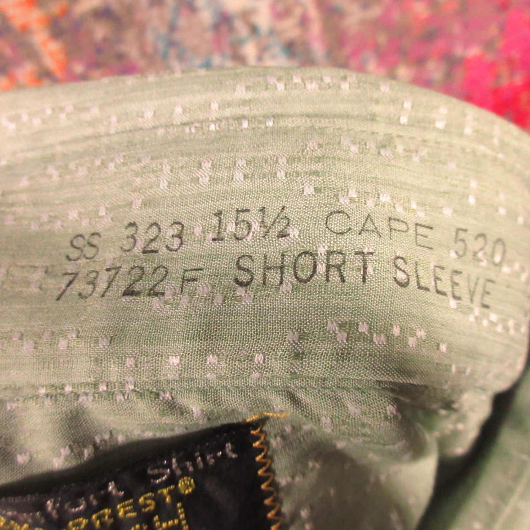 Sears VINTAGE Sears The Comfort Shirt Mens 15.5 Green Perma-Prest 70s Dagger Collar Dress Shirt Short Sleeve Button Front Casual Business Men Regular Size L Size US L / EU 52-54 / 3 - 4 Thumbnail