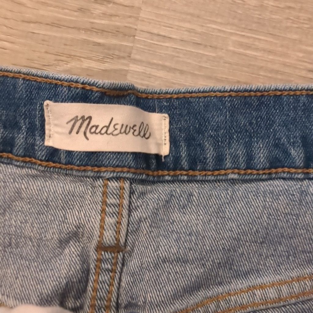 Madewell Madewell 4 button high rise denim shorts size 29 Size 30" / US 8 / IT 44 - 3 Thumbnail