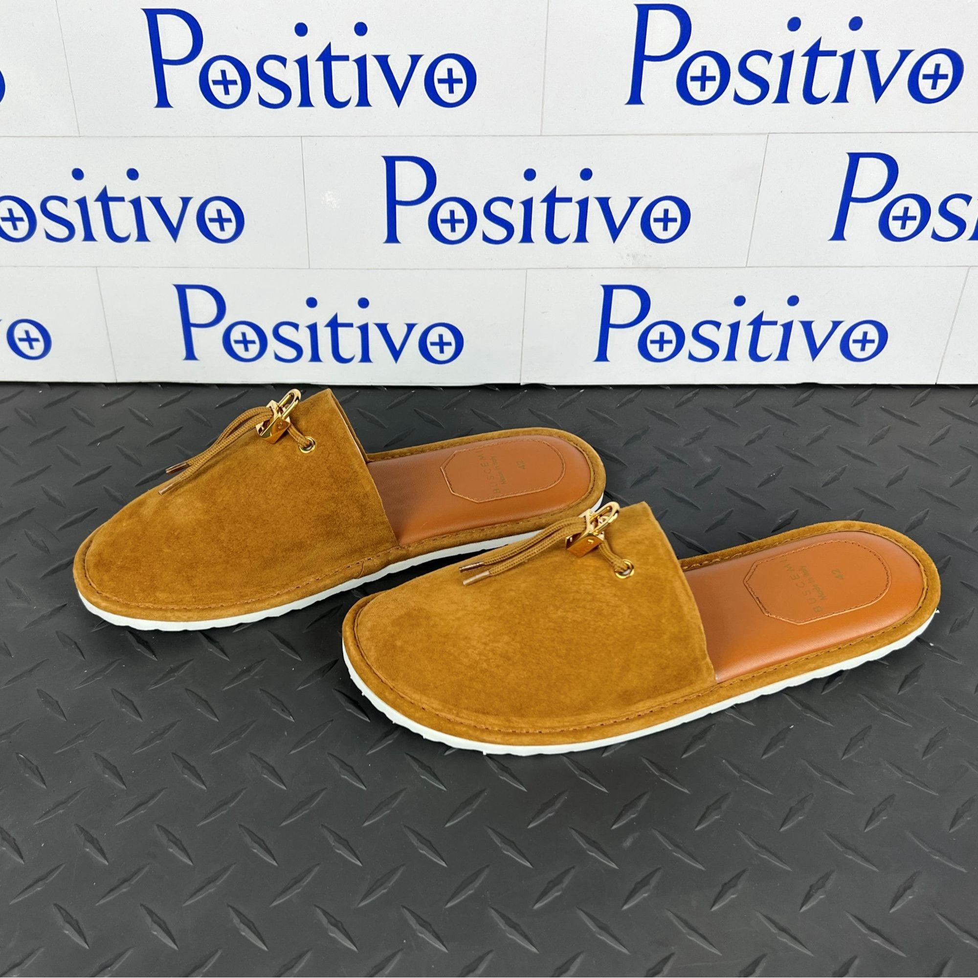 Buscemi Buscemi Greenwich Cuoio Leather Slippers US 7 EU 40 Size US 7 / EU 40 - 2 Thumbnail