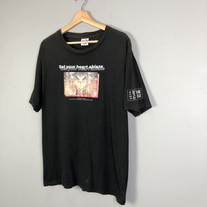 Vintage Faded Demon Slayer Kyojuro Rengoku Big Saiz Tshirt | Grailed