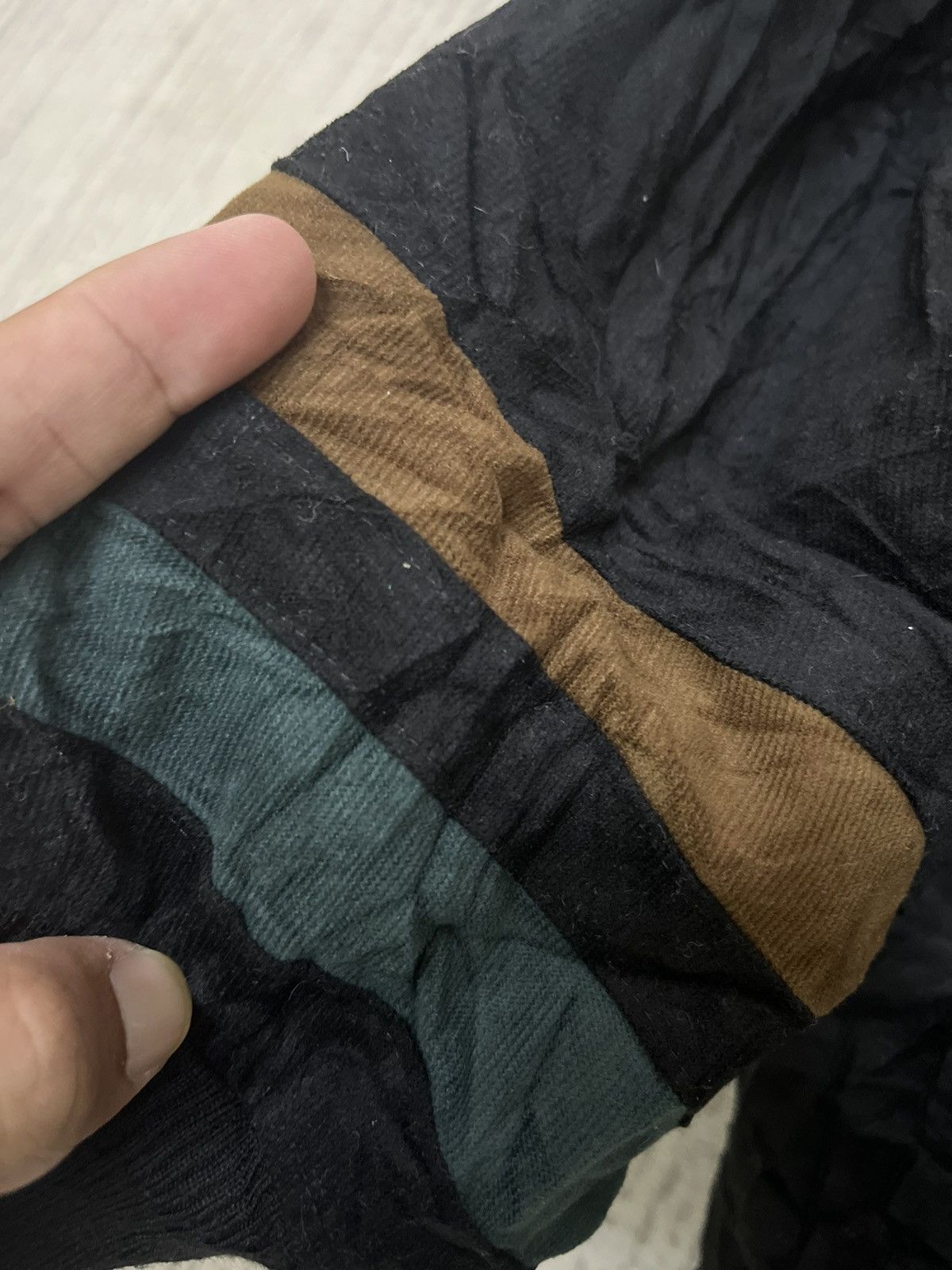 Issey Miyake Vintage 80s Japan designer velvet bomber jacket Size US M / EU 48-50 / 2 - 4 Thumbnail