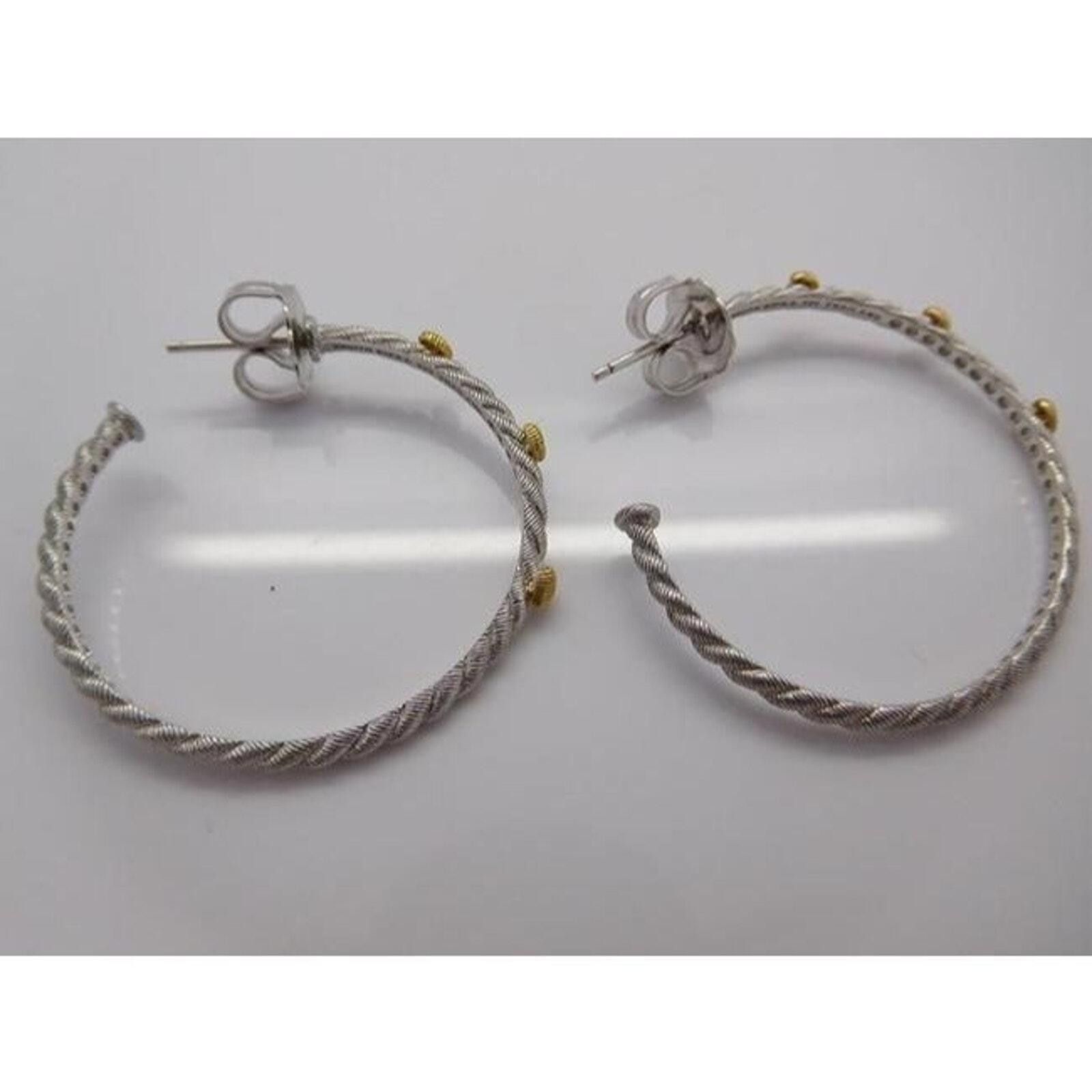 Store Judith Ripka hoops