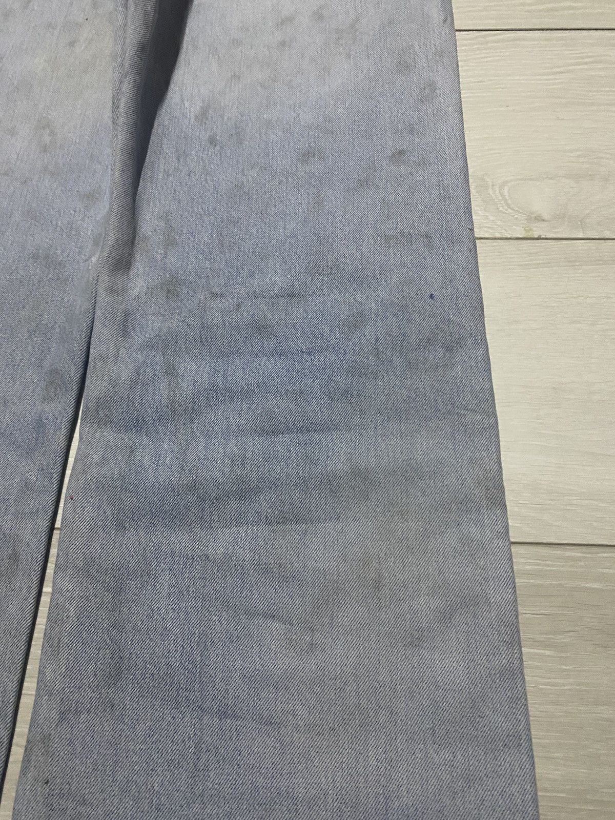 Wrangler Wrangler Vintage Distressed Denim One of a Kind Fade & Paint Size US 33 - 10 Thumbnail