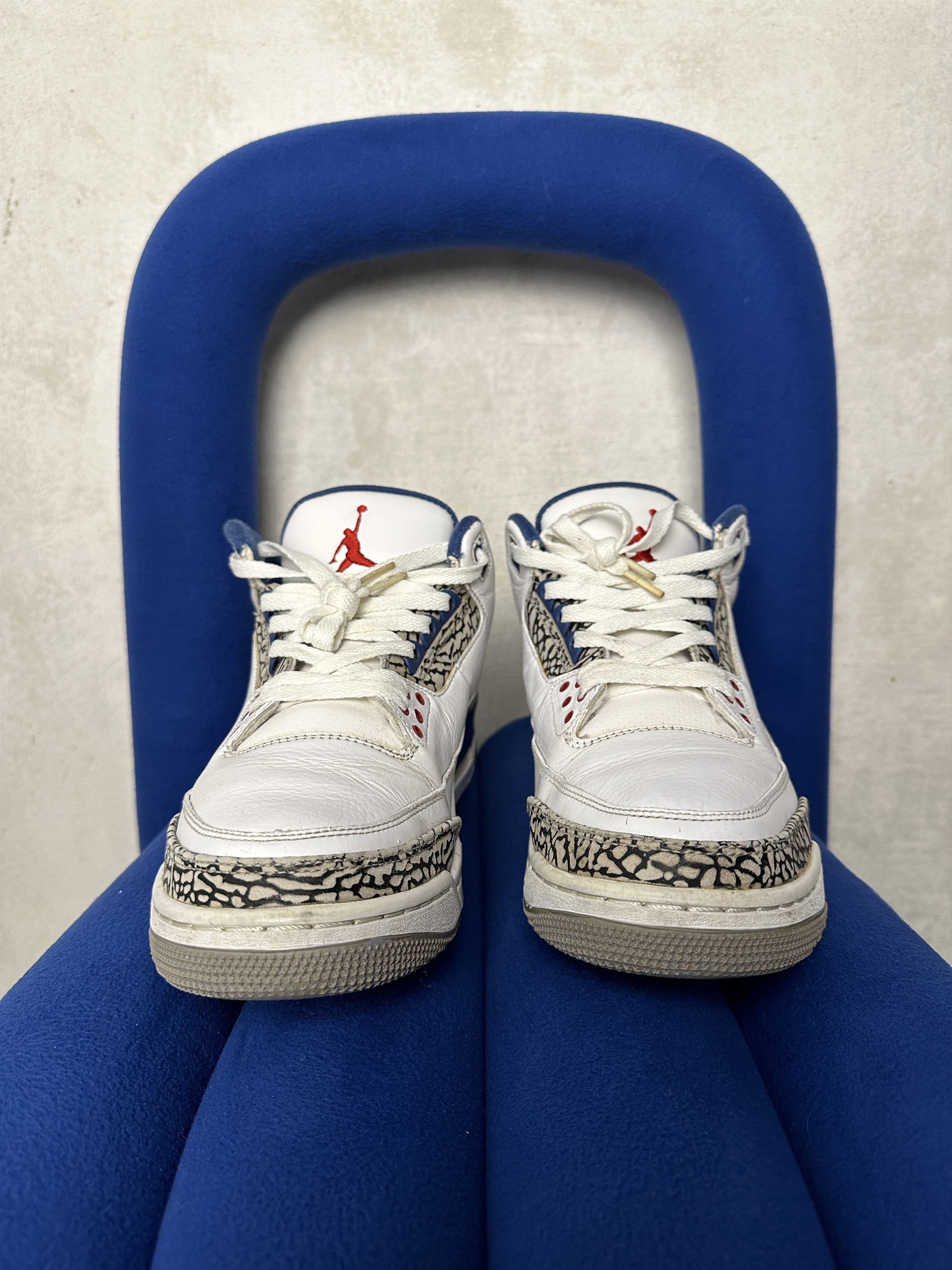 Jordan Brand Nike Air Jordan 3 Retro True Blue (2011) Size US 10 / EU 43 - 2 Thumbnail