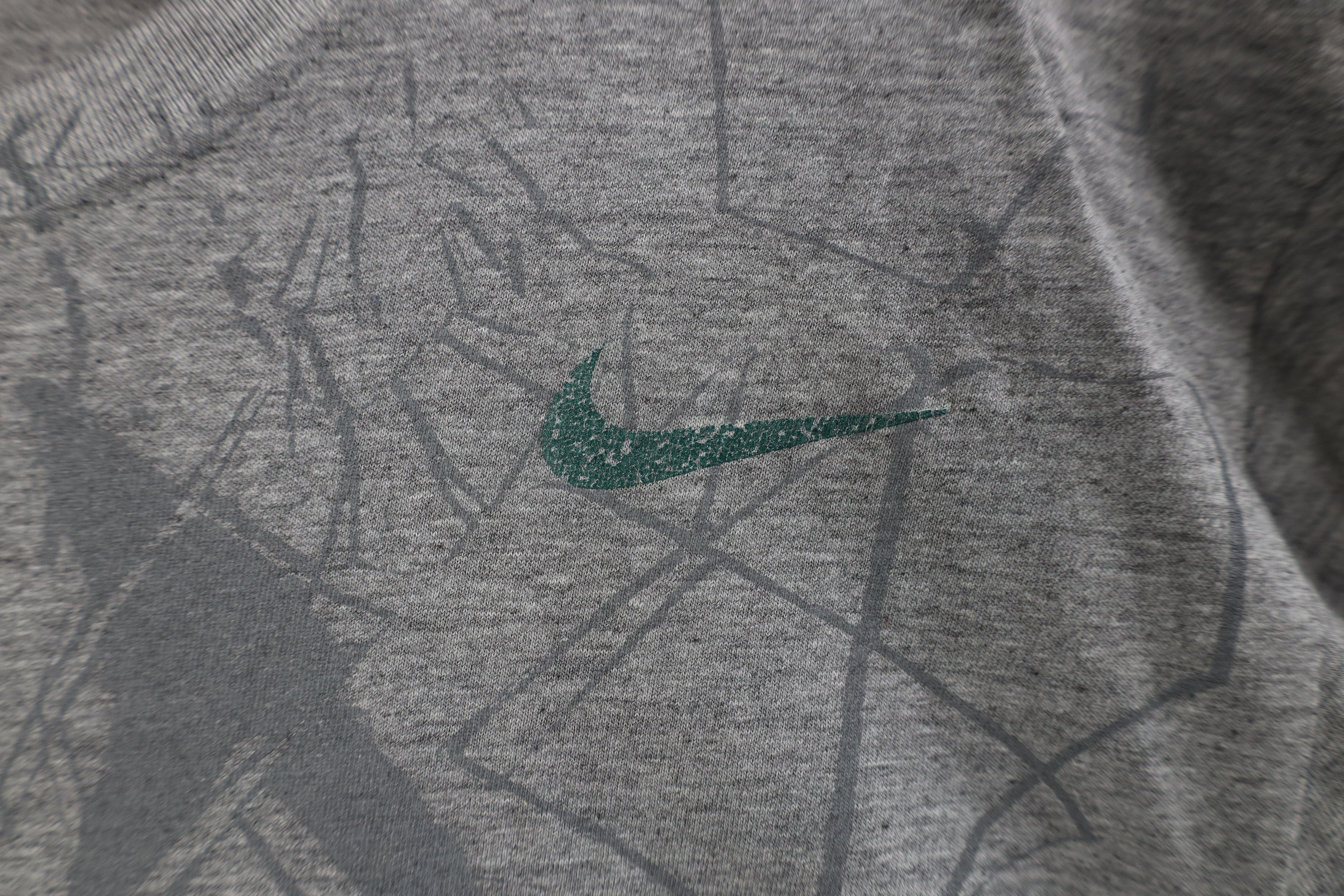 Nike Vintage Nike Michigan State University Football T-Shirt Size US M / EU 48-50 / 2 - 4 Thumbnail