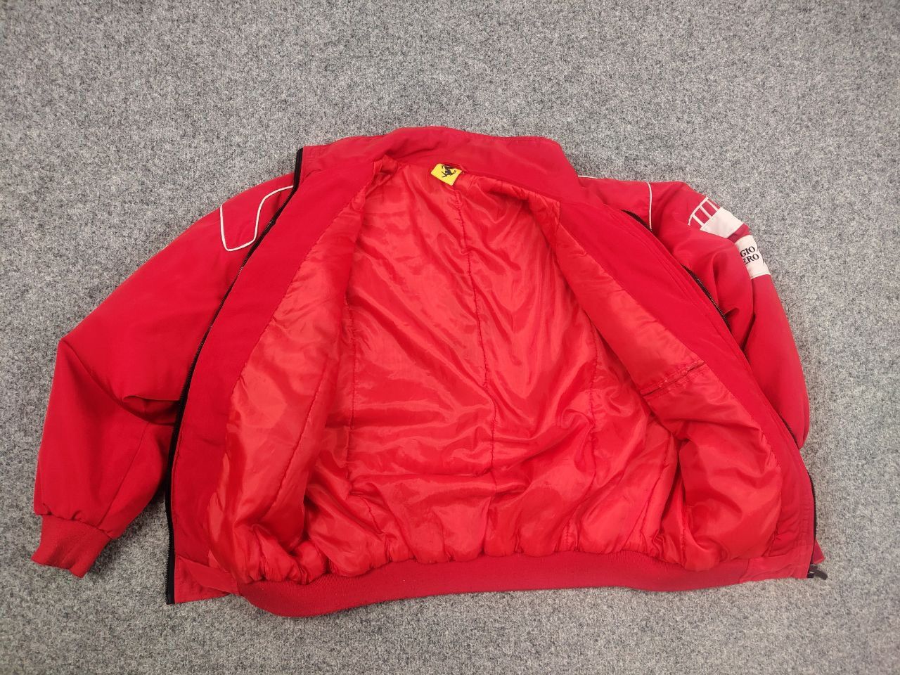 NASCAR Vintage Ferrari Red All logo Racing Bomber Jacket Y2K Style Size US M / EU 48-50 / 2 - 17 Thumbnail