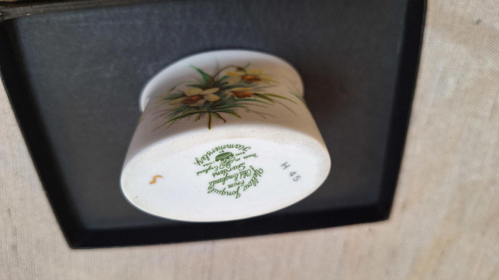 Designer Vtg Hammersley & Co. bone china set Size ONE SIZE - 4 Thumbnail