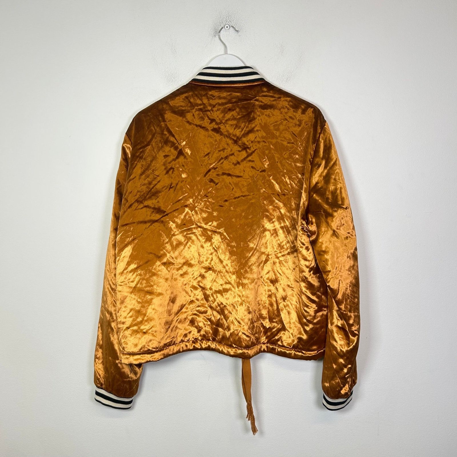 Saint Laurent Paris Saint Laurent Paris Liquid Gold Velvet Bomber Jacket Size 56 Size US XL / EU 56 / 4 - 2 Thumbnail