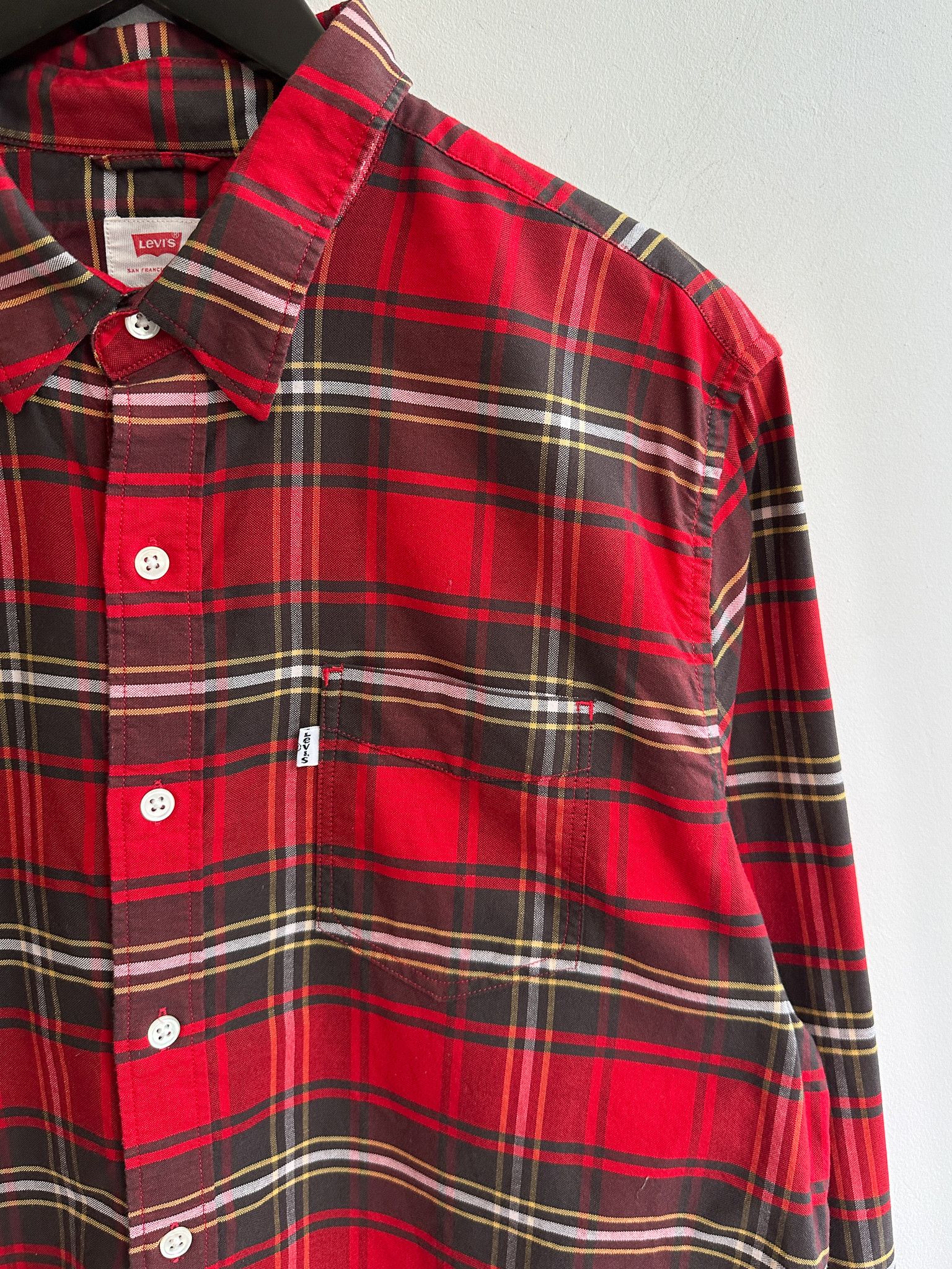 Levi's Levi's Check Plaid Red Shirt Size US L / EU 52-54 / 3 - 3 Thumbnail
