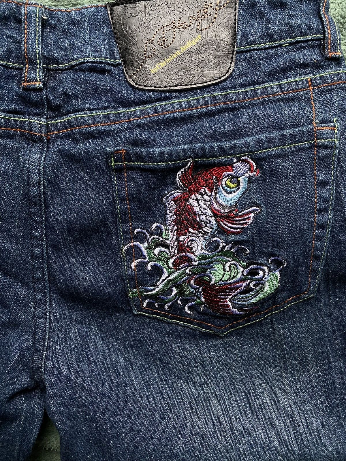 Ed Hardy × Vintage Ed Hardy Koi Fish Embroidered Jeans Size 30" / US 8 / IT 44 - 2 Thumbnail