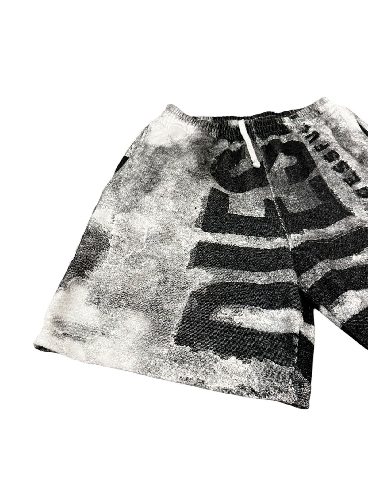 Diesel Diesel Dye Print Shorts Size US 32 / EU 48 - 3 Thumbnail