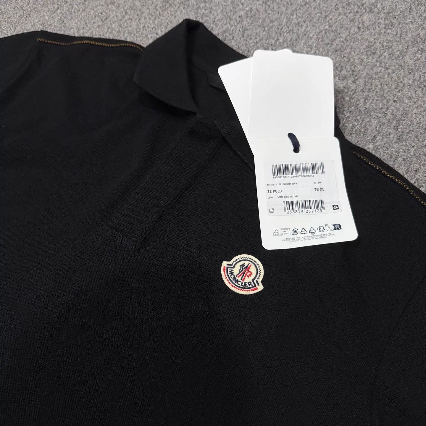 Moncler Moncler Black Logo Short-Sleeve Polo XL New, Tags Size US XL / EU 56 / 4 - 3 Thumbnail
