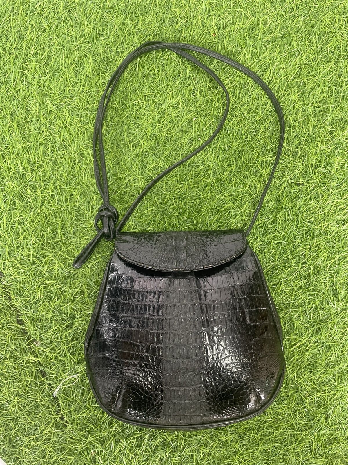 Authentic Vintage CROCODILES leather shoulder Bag