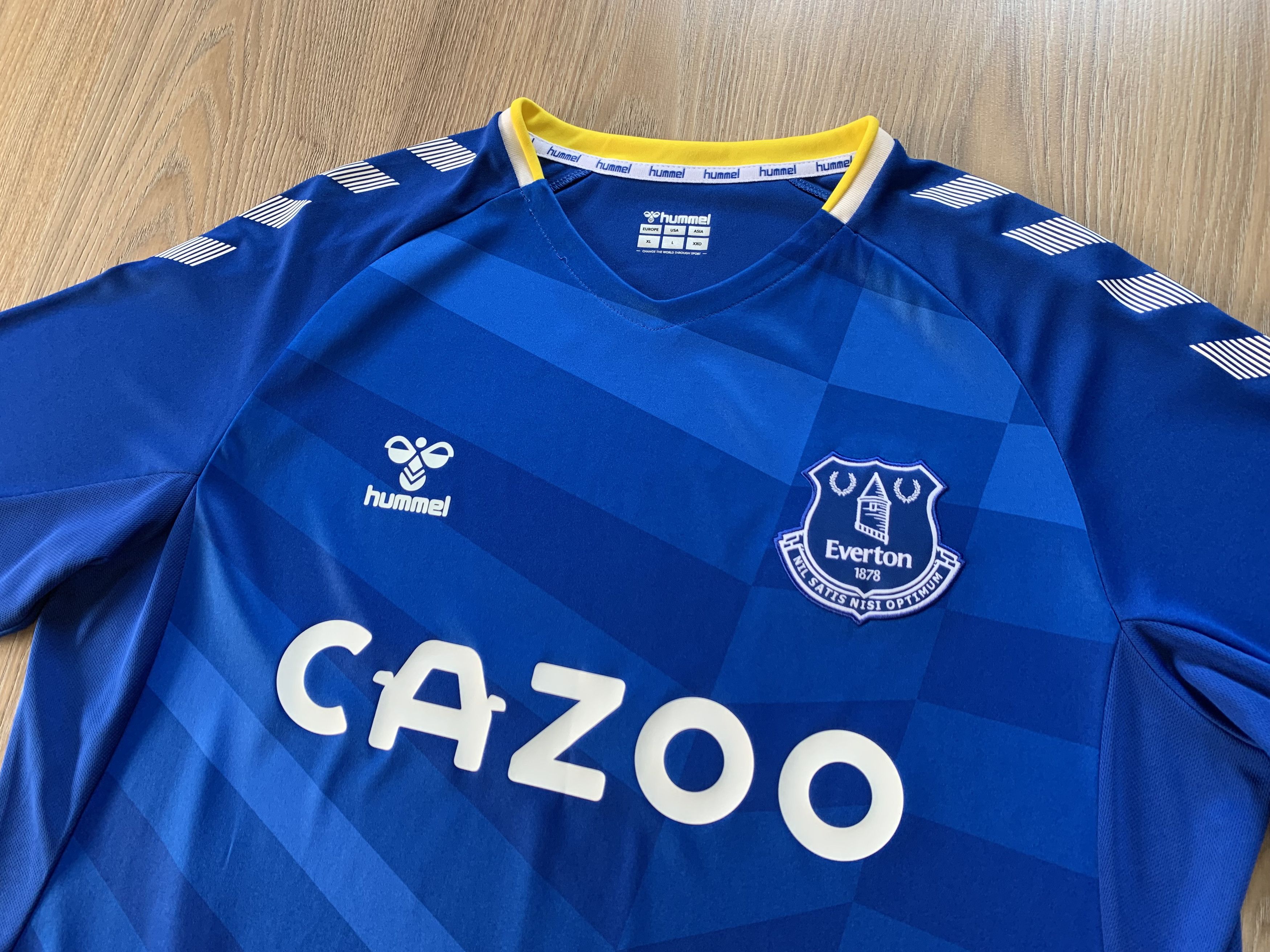 Hummel × Vintage Hummel Everton Home Football Shirt #1 Frank Lampard Size US L / EU 52-54 / 3 - 4 Thumbnail