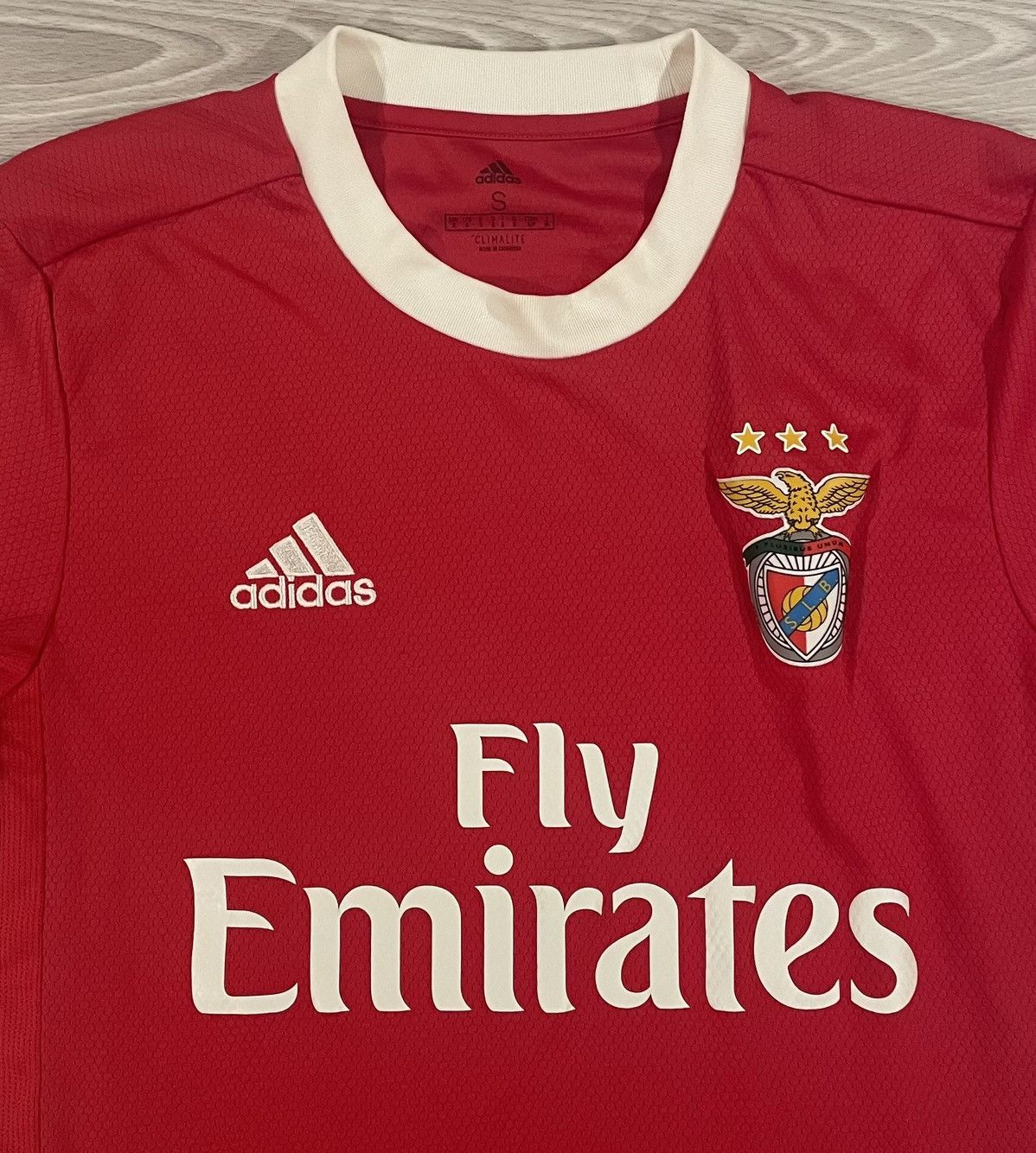 Adidas Adidas 2019 Benfica Home Soccer Jersey Men’s Size Small Size US S / EU 44-46 / 1 - 2 Thumbnail
