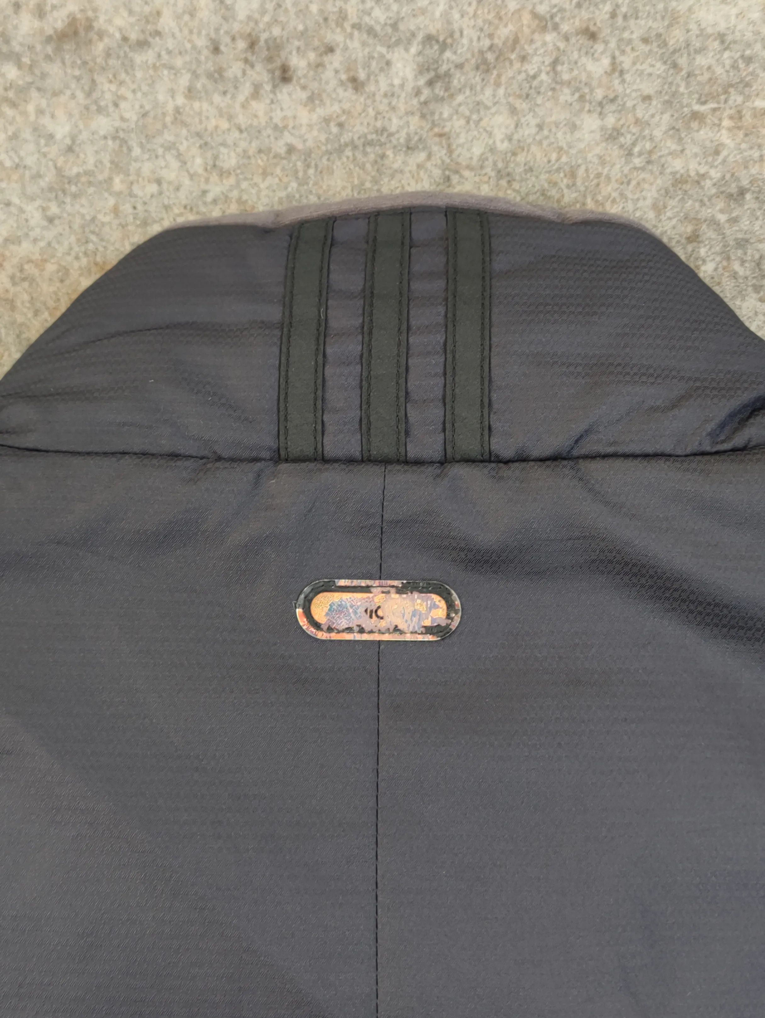 Adidas Vintage Adidas Climawarm Zipper Jacket J032 Size US M / EU 48-50 / 2 - 12 Thumbnail