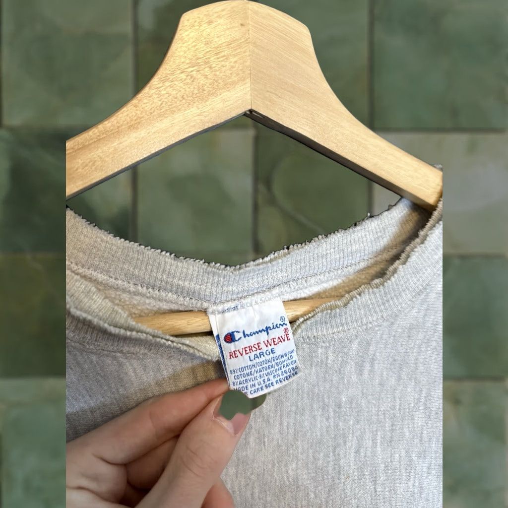 Champion VINTAGE Champion Reverse Weave Sweatshirt Mens L Gray 90s Pullover Reversible Wheaton College Size US L / EU 52-54 / 3 - 1 Thumbnail