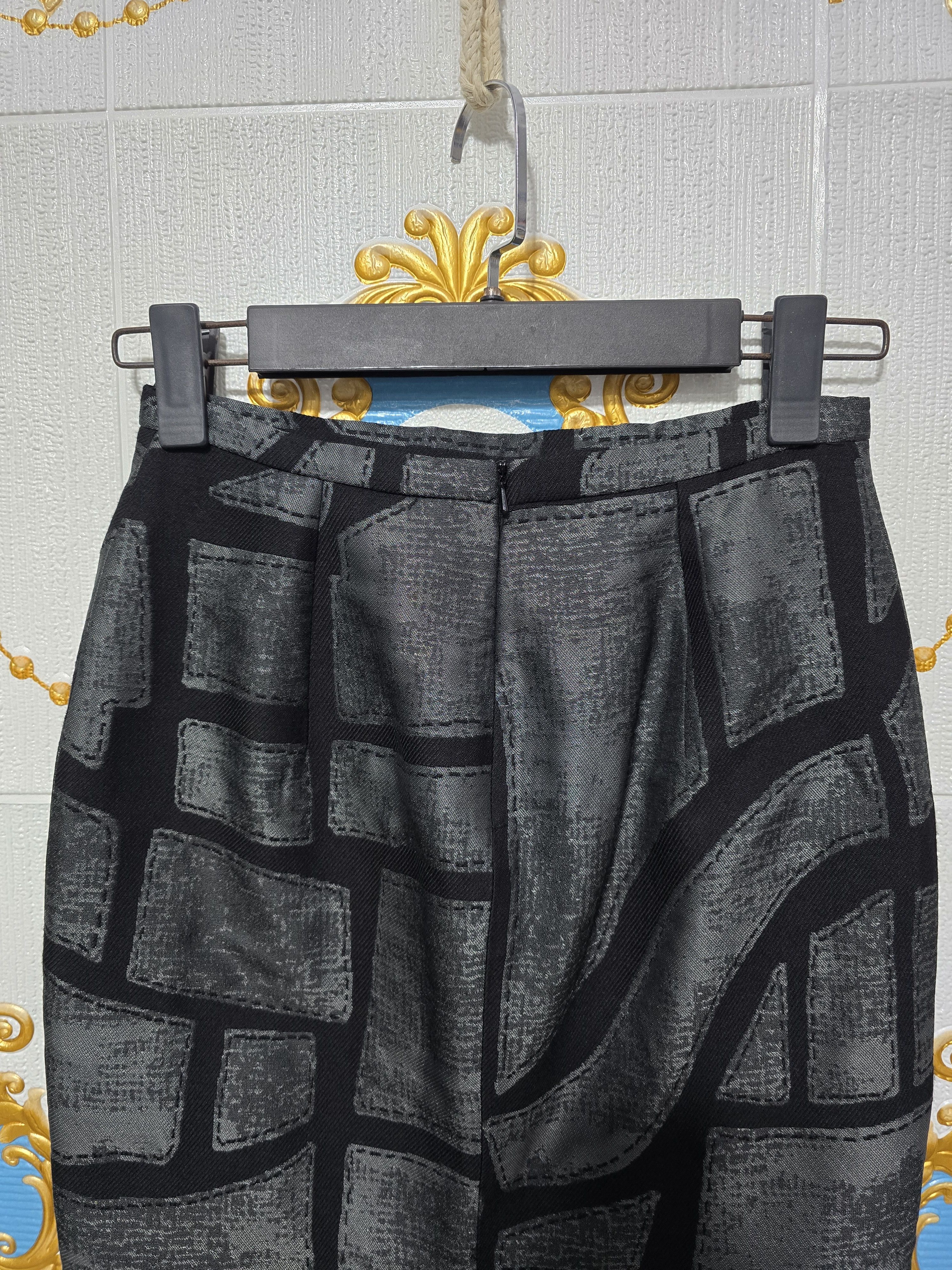 Max Mara MAX MARA x LIU WEI collection NEW condition Size 26" / US 2 / IT 38 - 9 Thumbnail