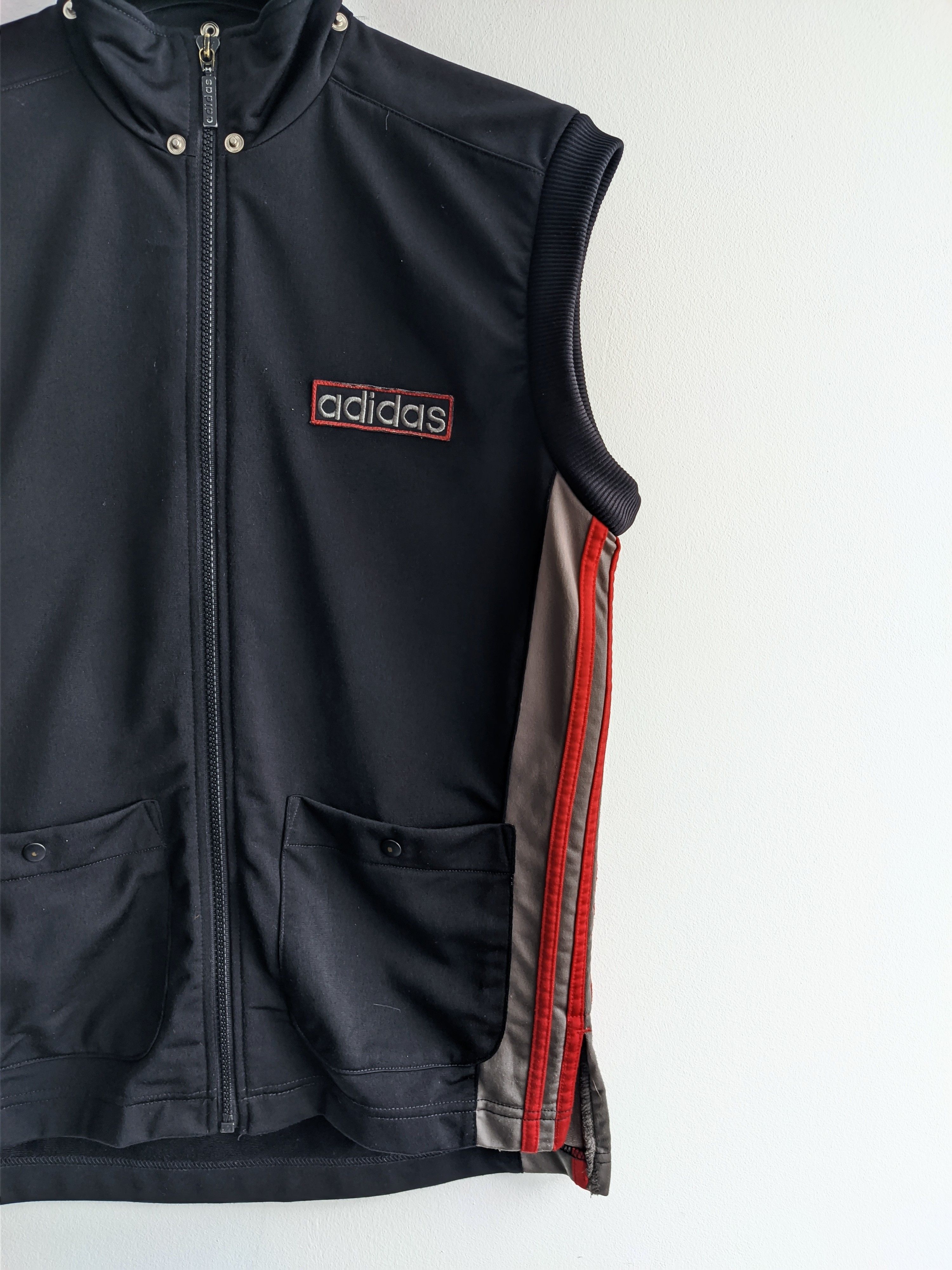 Adidas Vintage adidas vest y2k 90s jacket Size US L / EU 52-54 / 3 - 5 Thumbnail