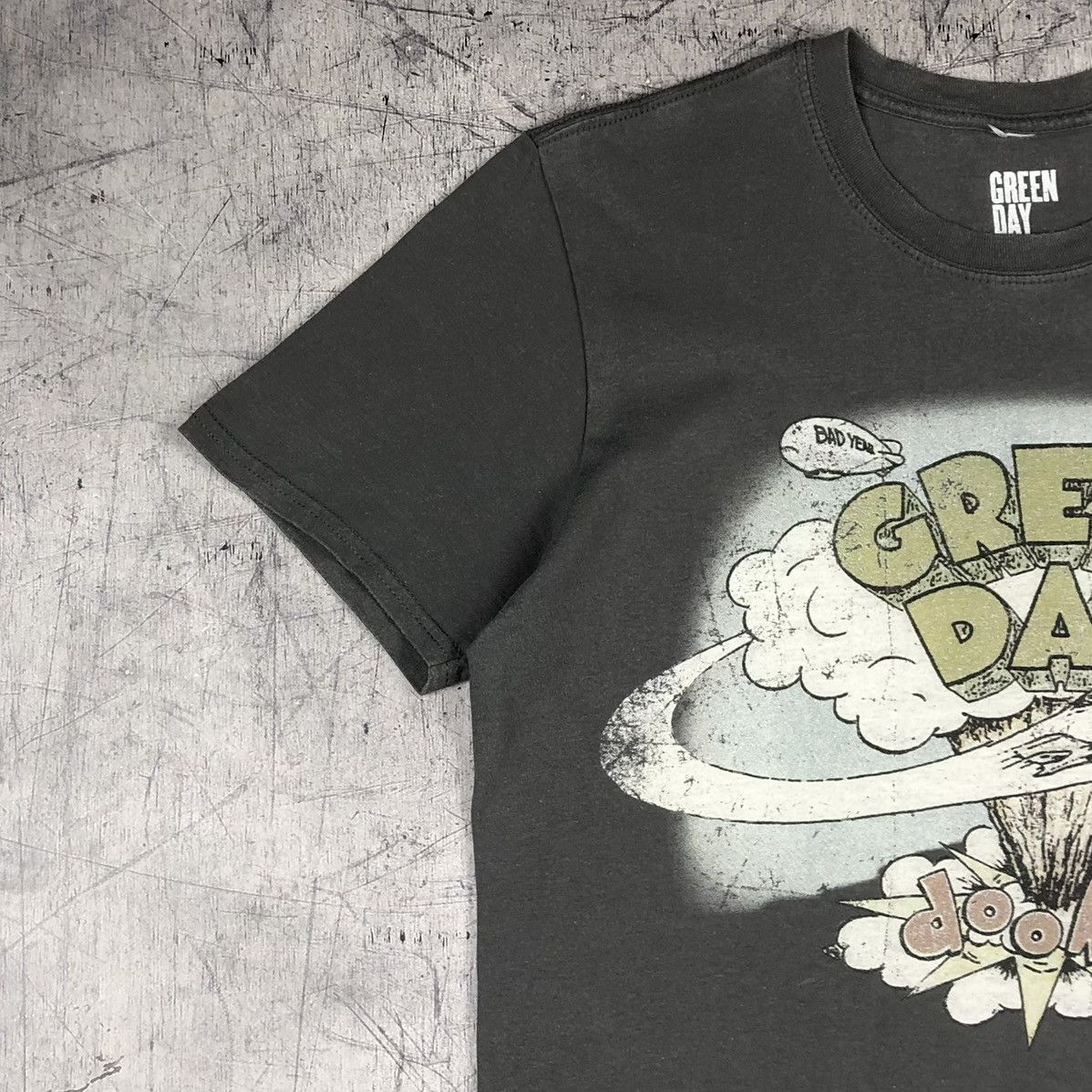 Band Tees Y2K Green Day Dookie Tee Size US M / EU 48-50 / 2 - 4 Thumbnail