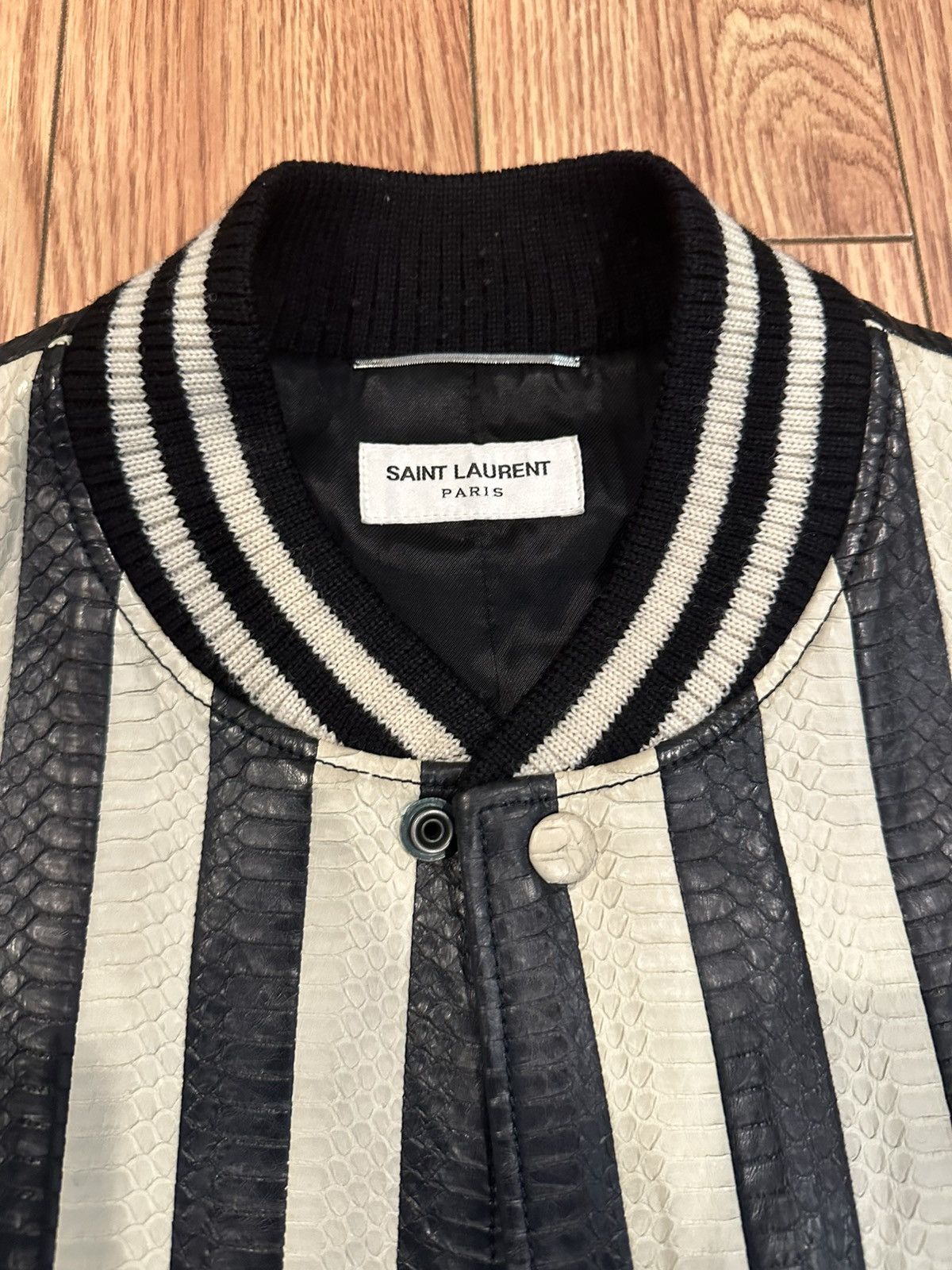 Yves Saint Laurent Saint Laurent 2018 python leather teddy Size US L / EU 52-54 / 3 - 1 Thumbnail