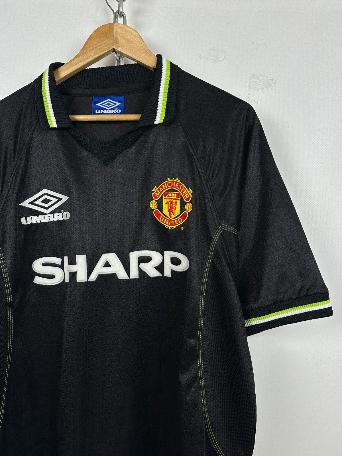 Umbro 1998-99 Umbro Manchester United Third Kit Soccer Jersey Size US XL / EU 56 / 4 - 5 Thumbnail