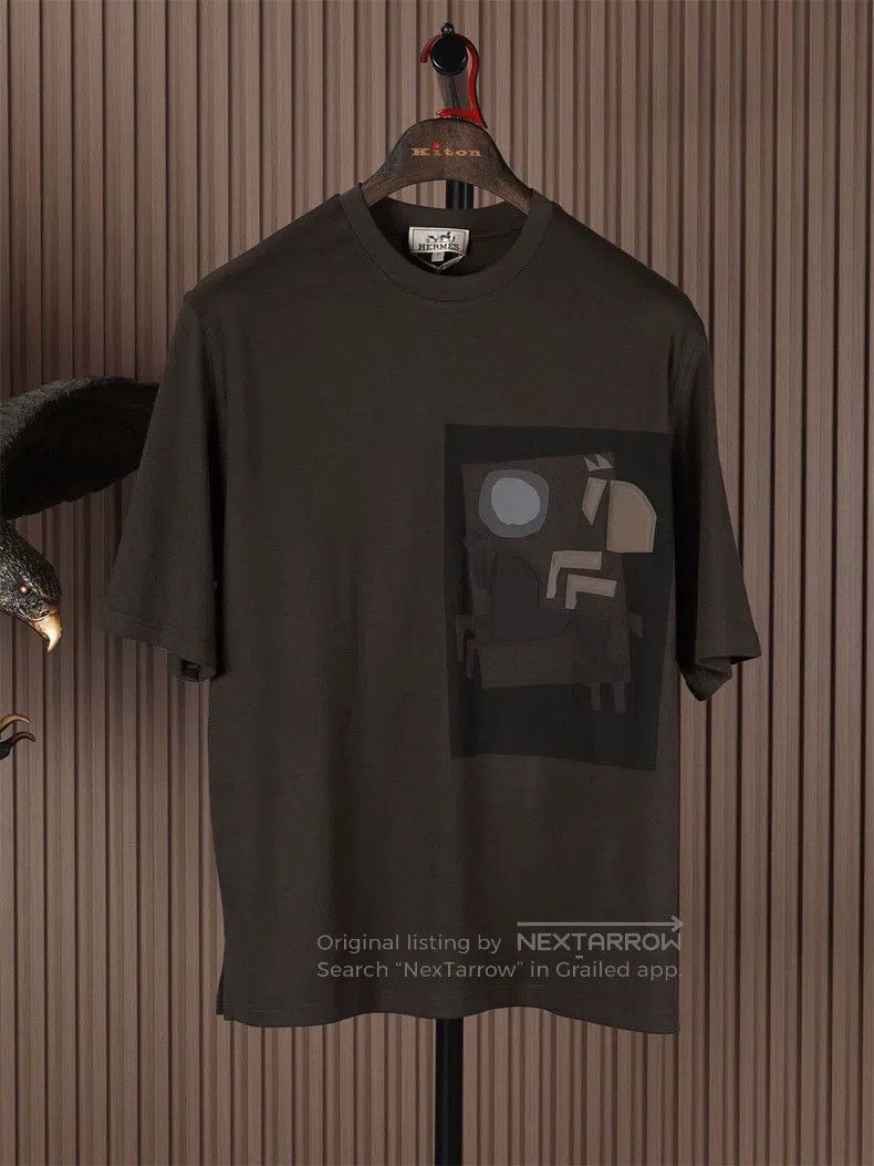 Hermes Hermes Mens Round Neck Short Sleeve T-Shirt Size US S / EU 44-46 / 1 - 1 Thumbnail