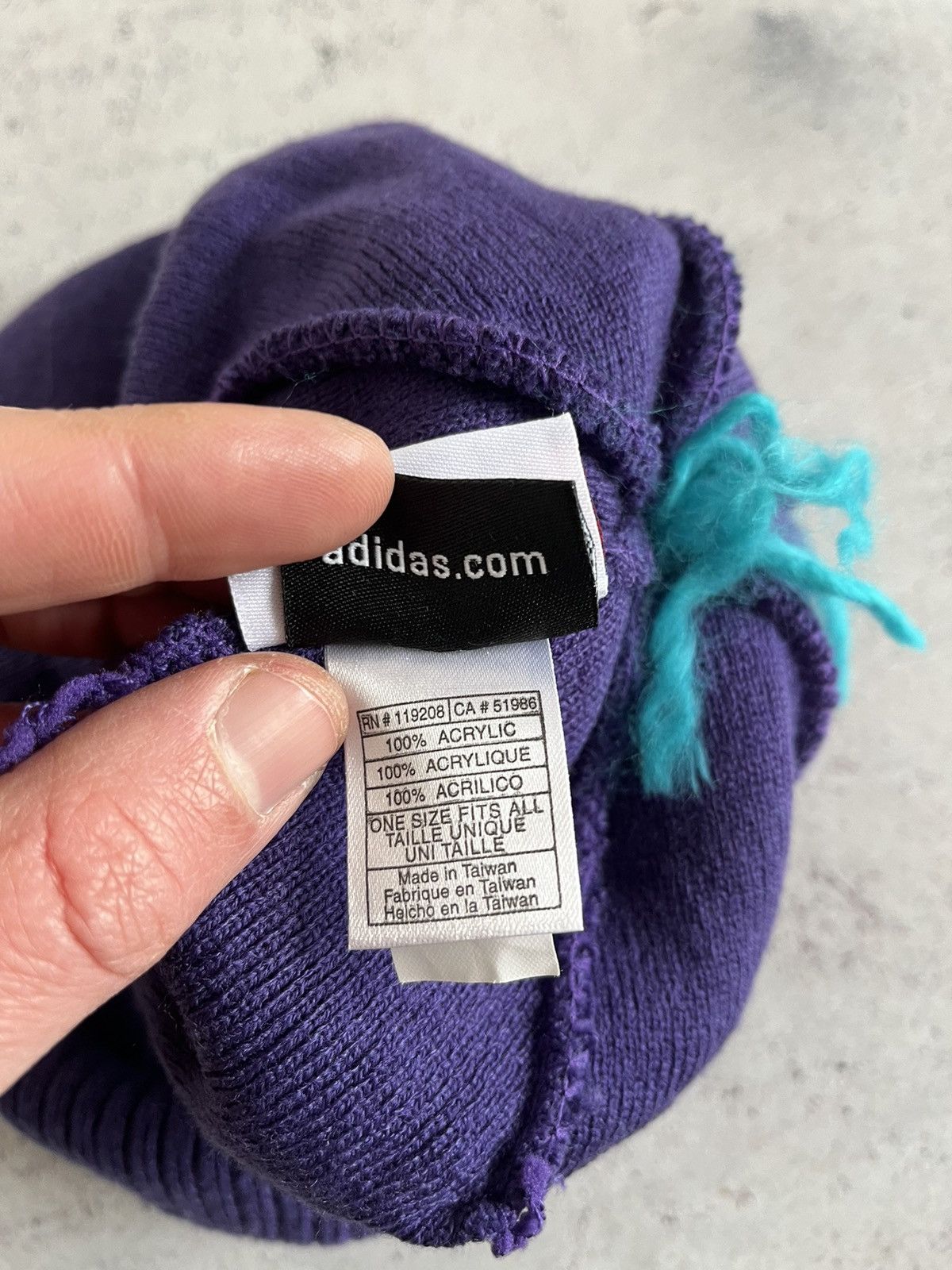 Adidas NWT NBA Charlotte Hornets Adidas Cuffed Pom Hat Beanie Size ONE SIZE - 6 Thumbnail