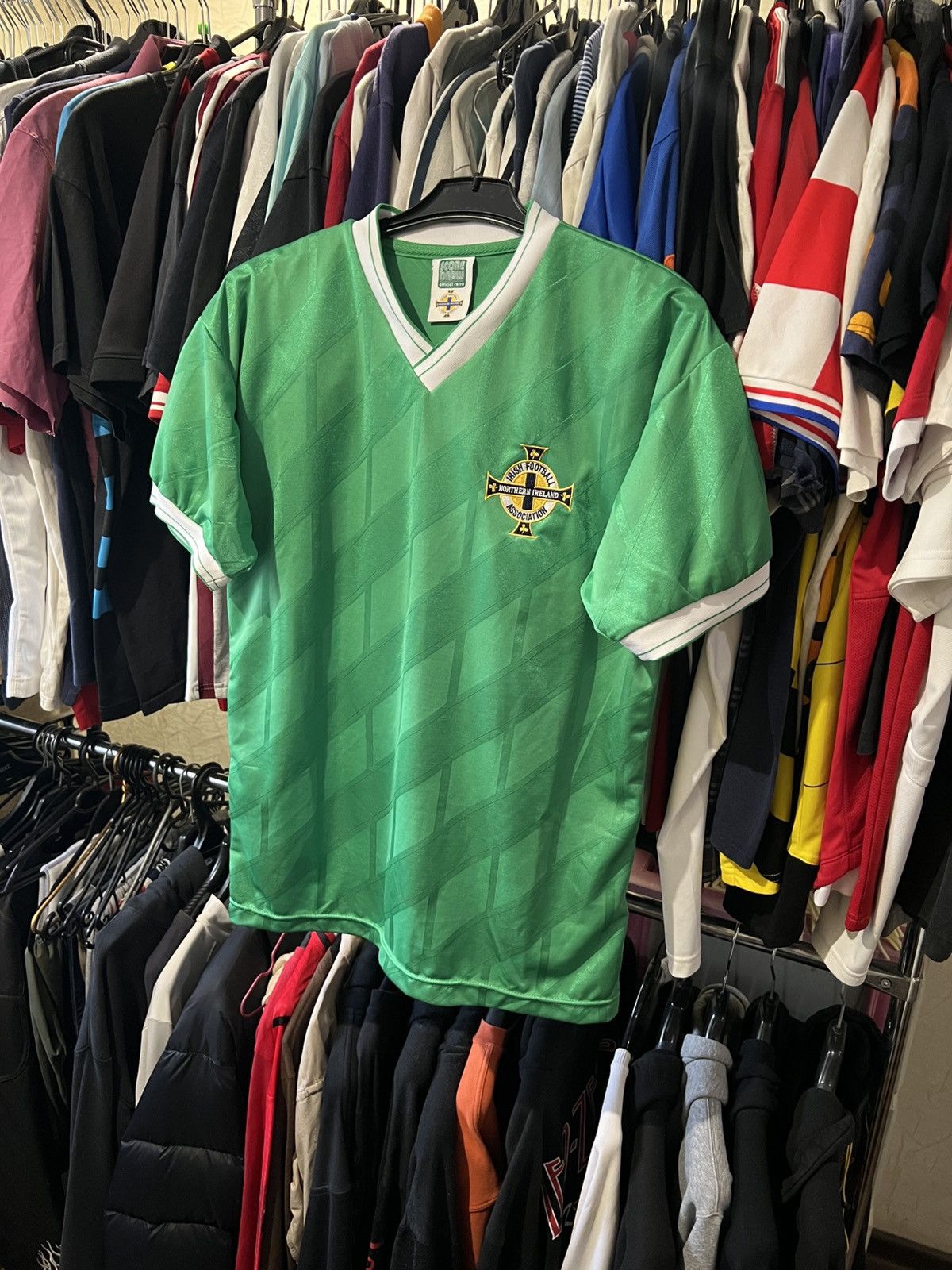 Vintage 1990s VINTAGE SCORE DRAW NORTHERN IRELAND FOOTBALL CLUB Size US M / EU 48-50 / 2 - 1 Thumbnail
