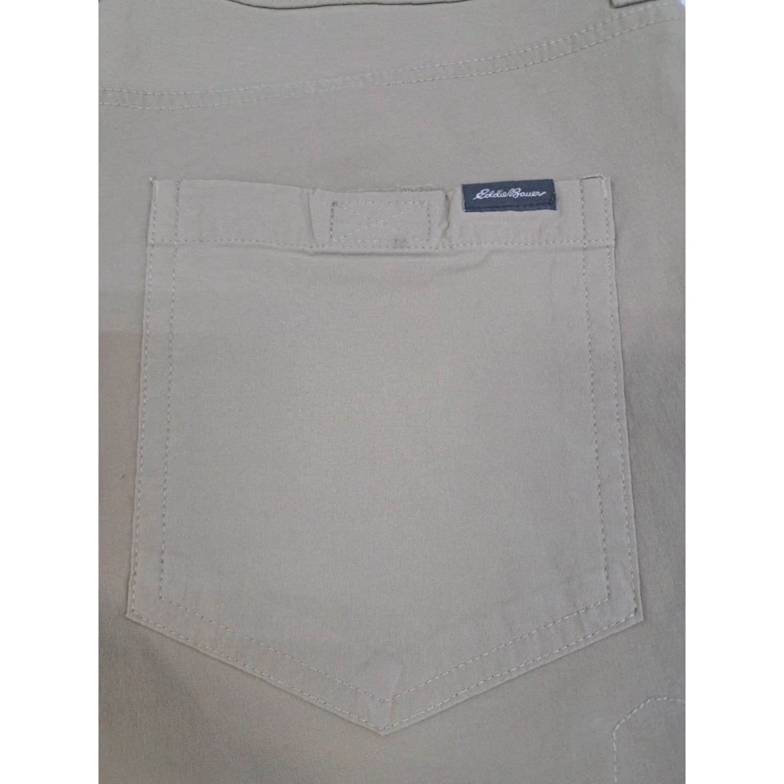 Eddie Bauer Eddie Bauer Mens Beige Tech Pants Size 34/32 Nylon Blend Side Zip Pocket 7079 Chino Straight Inseam 32 Regular Mens Size US 34 / EU 50 - 6 Thumbnail