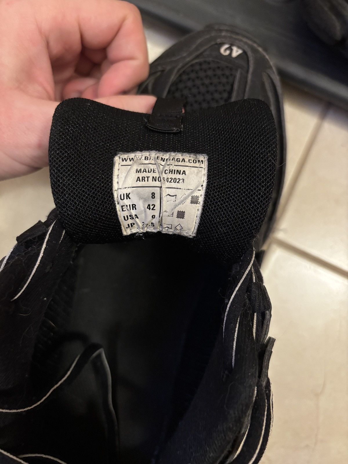 Balenciaga Balenciaga Track Runner V2 Black Size US 9 / EU 42 - 17 Thumbnail