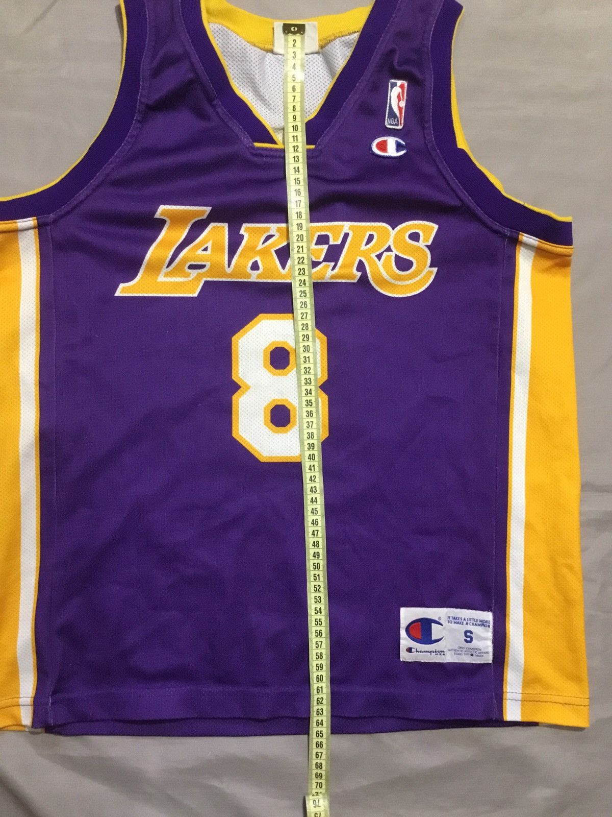 Champion Los Angeles Lakers #8 Kobe Bryant NBA Basketball Jersey Size US S / EU 44-46 / 1 - 8 Thumbnail