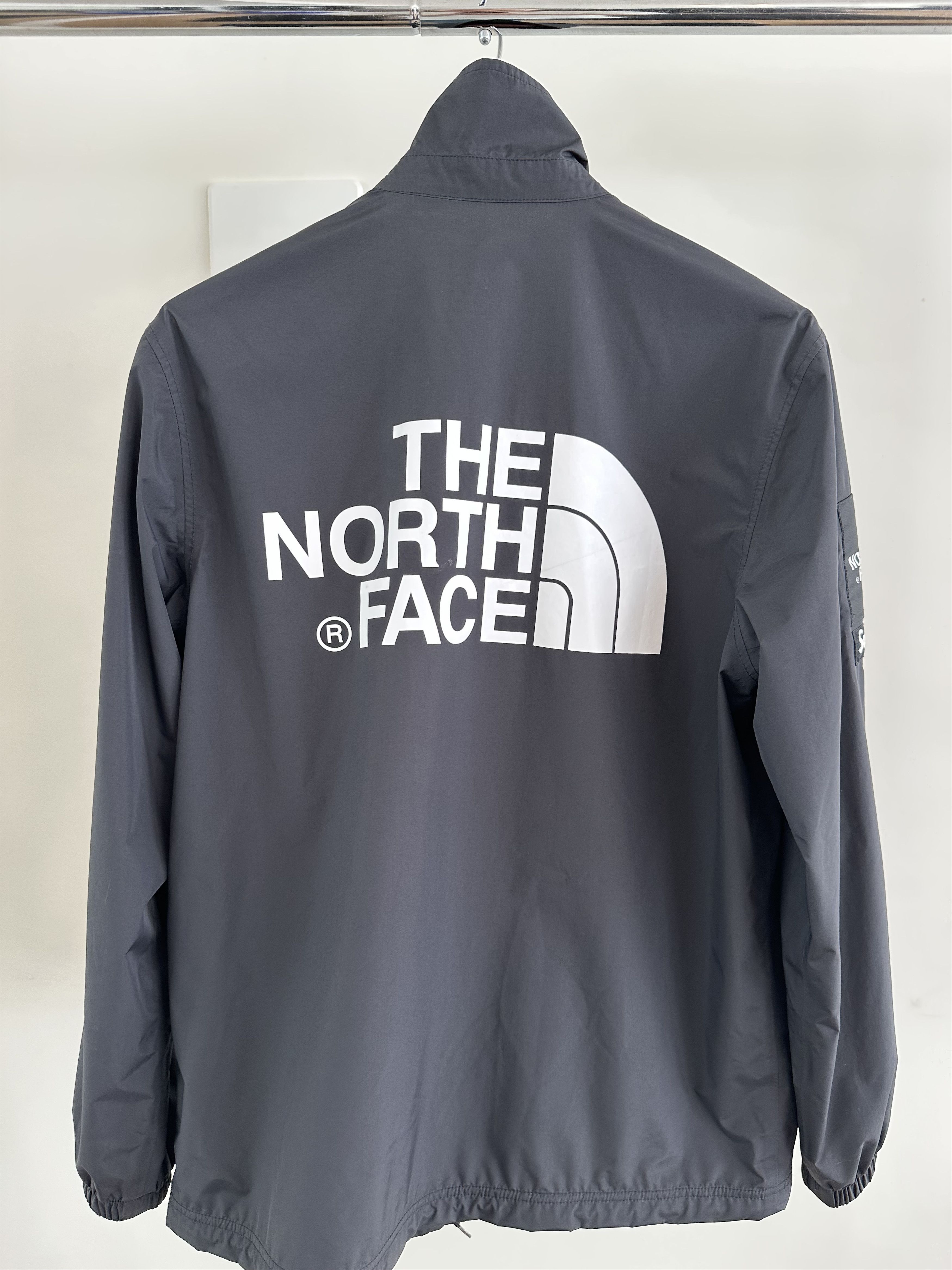 Supreme × The North Face Supreme x The North Face | Packable 