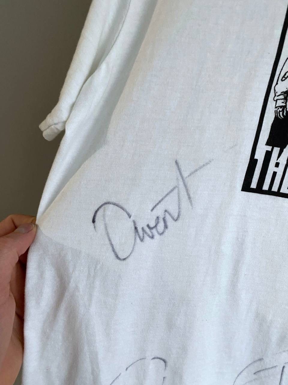 Band Tees The Mercians Rock Band Autograph Merchandise T-Shirt, Size M Size US M / EU 48-50 / 2 - 9 Thumbnail