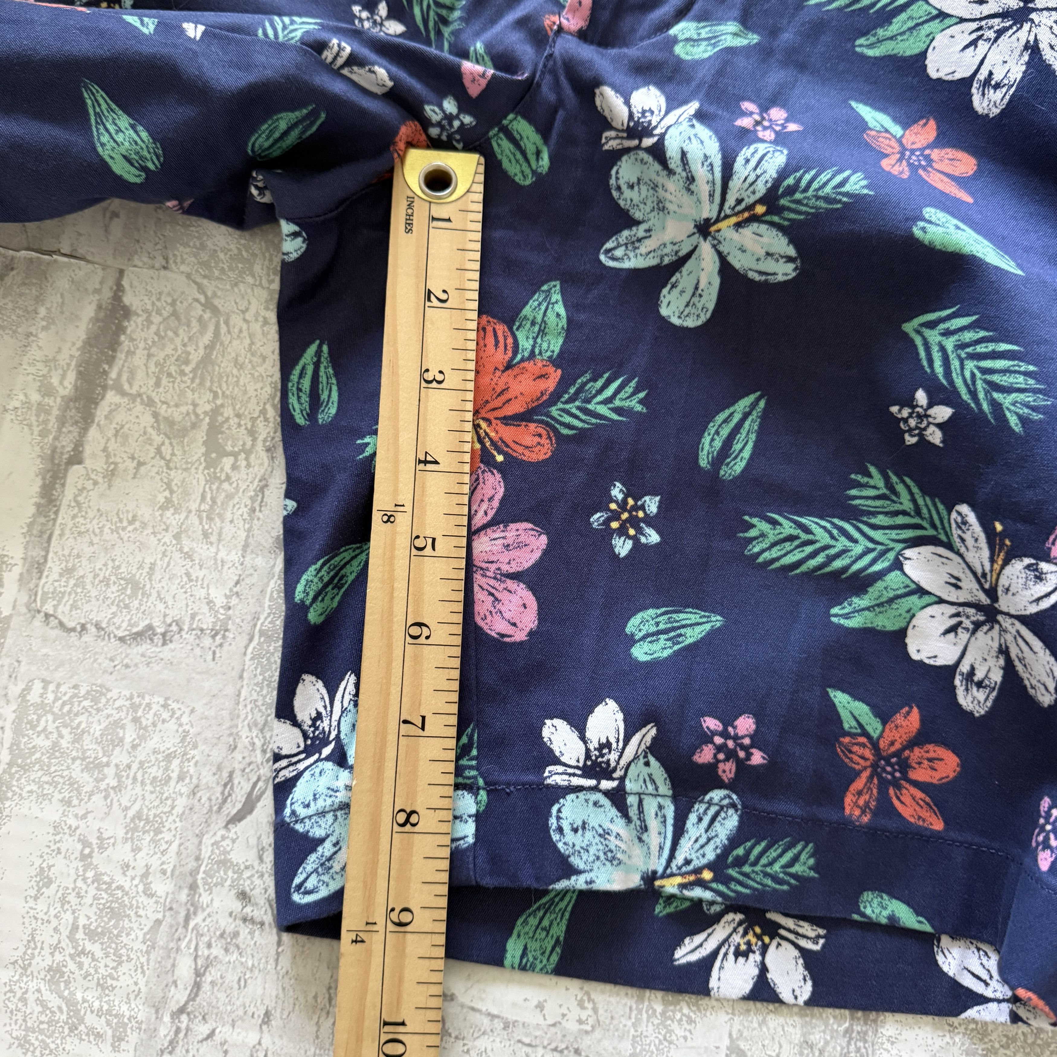 Vineyard Vines Two Vineyard Vines 9" Breaker Shorts Chino Cotton Preppy Size US 28 / EU 44 - 6 Thumbnail