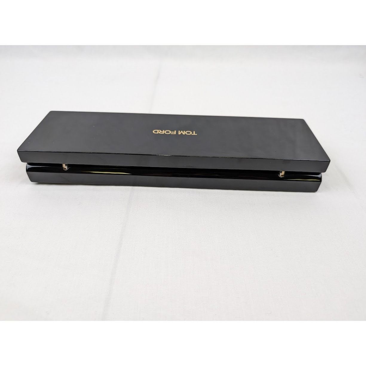 Tom Ford o1rshd1 Size: OS / Watch in Alligator & Real Gold in Black Size ONE SIZE - 19 Thumbnail