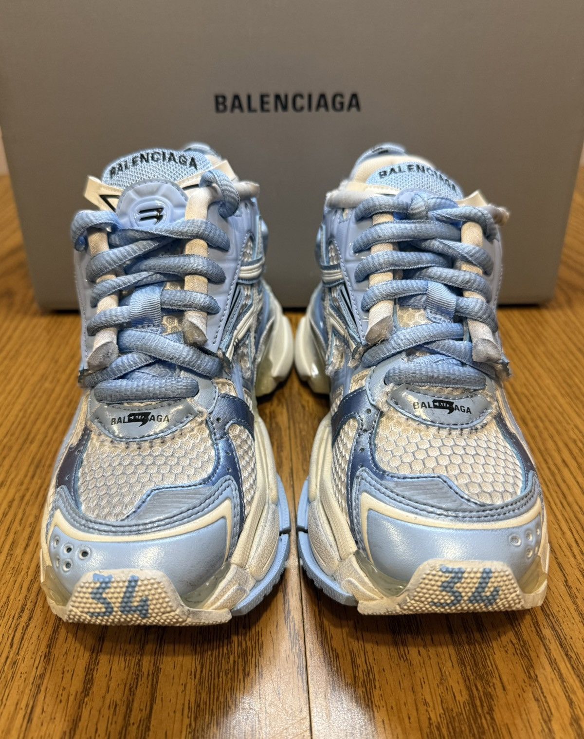 Balenciaga Balenciaga Runner Sneaker (Light Blue/White) Size US 4 / IT 34 - 2 Thumbnail