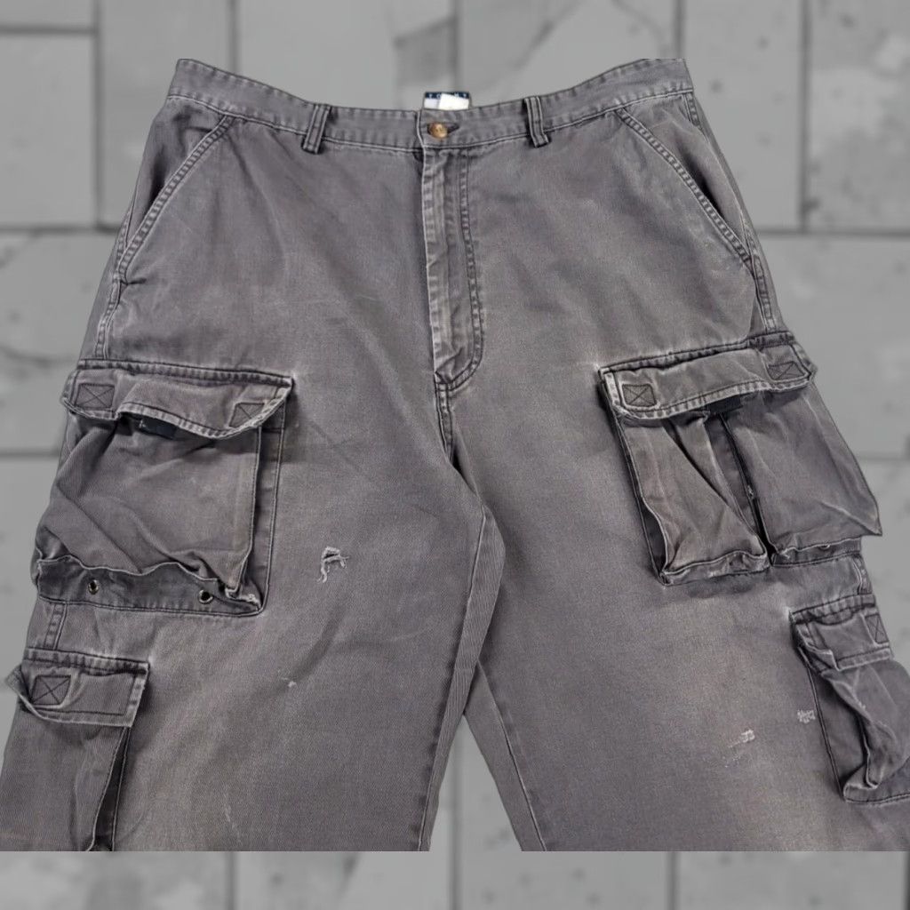 Tommy Hilfiger VINTAGE Tommy Hilfiger Gray Cargo Pants 36x31 Chino Baggy Workwear Jeans - Mens Size US 36 / EU 52 - 1 Thumbnail