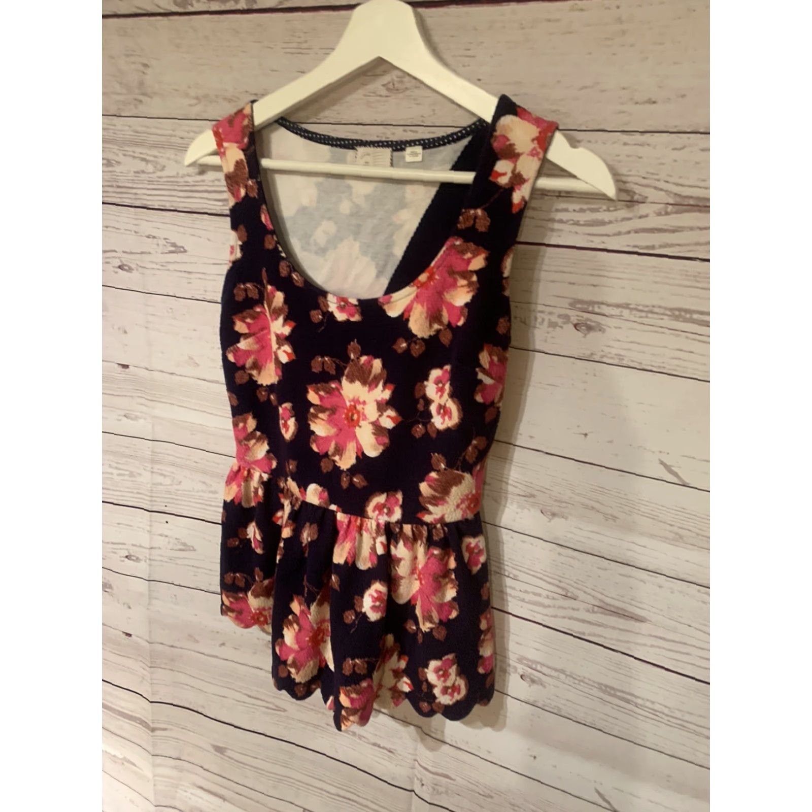 Anthropologie Anthropologie Women’s Blouse Camisole Sleeveless Floral Pattern XS Blue Classic Work Career Elegant 90s? Size XS / US 0-2 / IT 36-38 - 4 Thumbnail