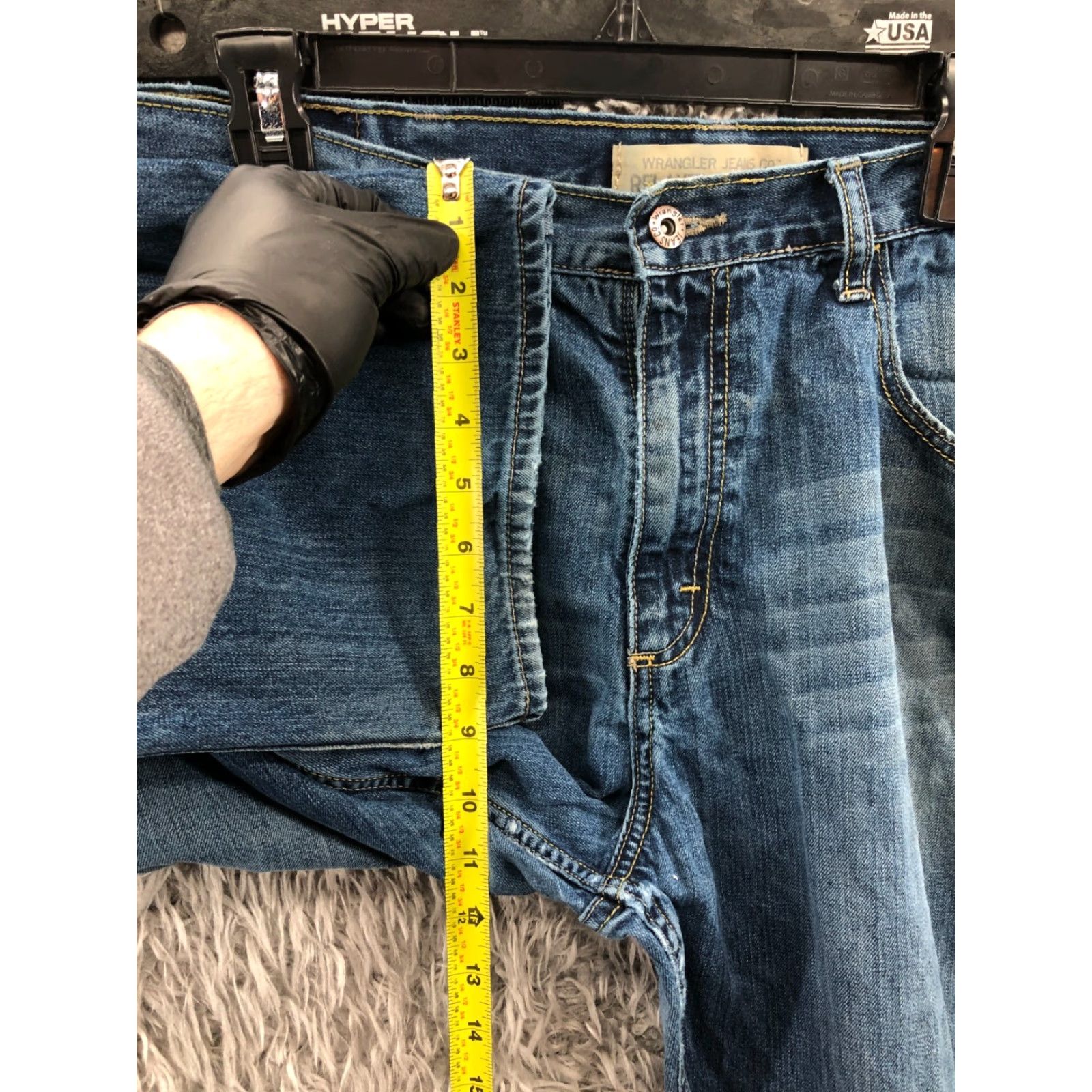 Wrangler Wrangler Jeans Relaxed Straight 36x30 Mens Blue 5-Pocket Denim Belt Loops Regular Vintage: No (remove N/A) Size US 36 / EU 52 - 4 Thumbnail
